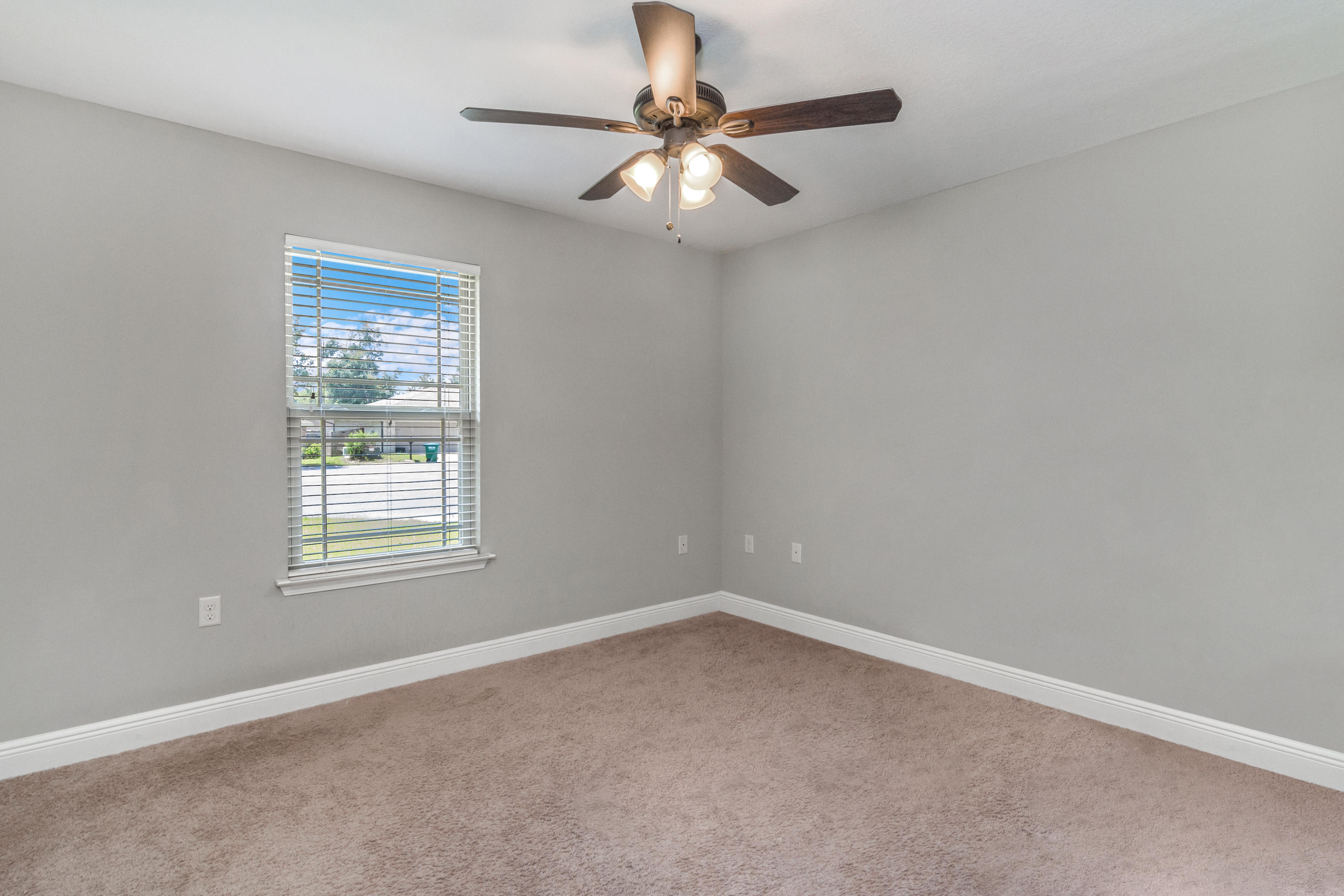 TRAILWOOD ESTATES - Residential