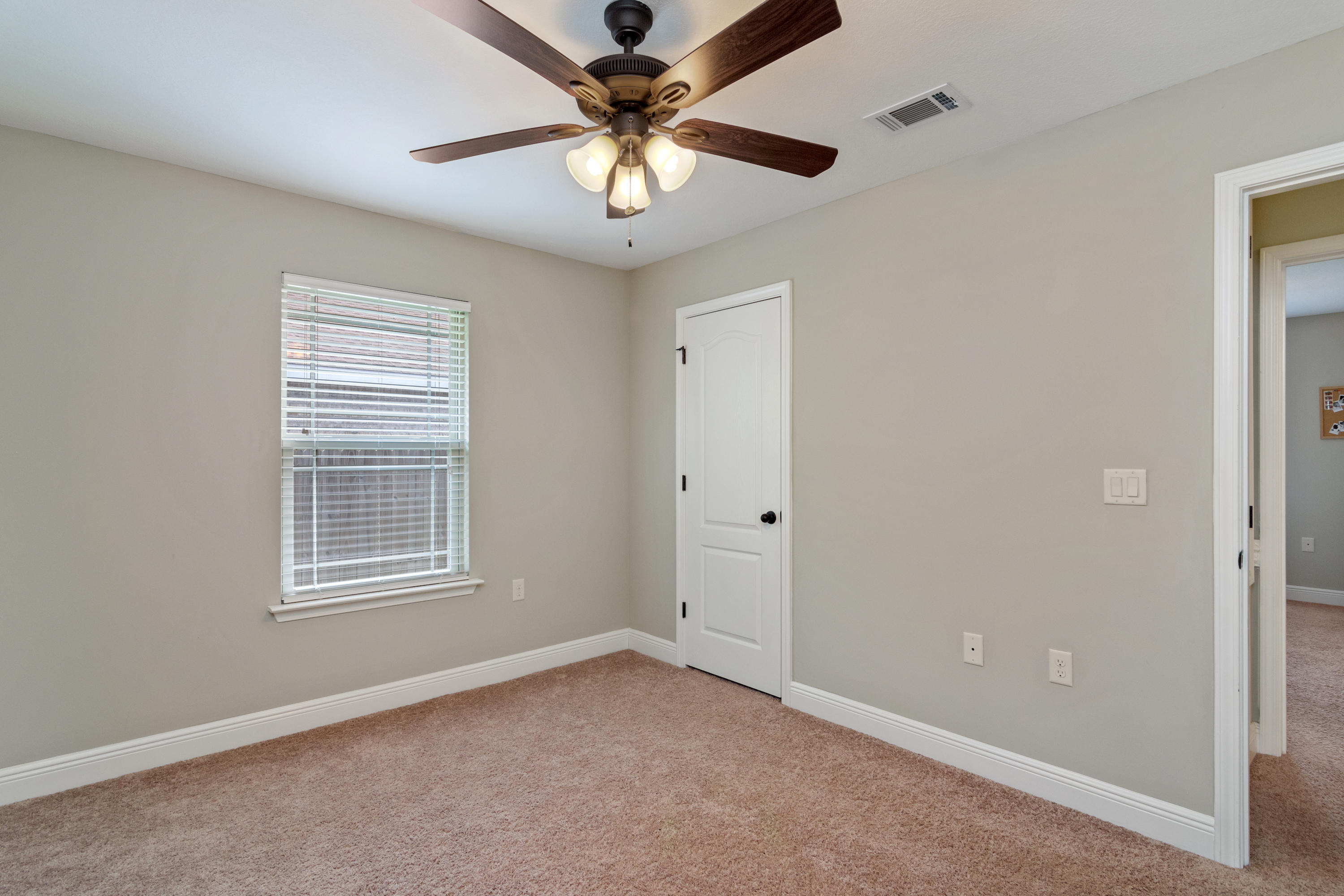 TRAILWOOD ESTATES - Residential