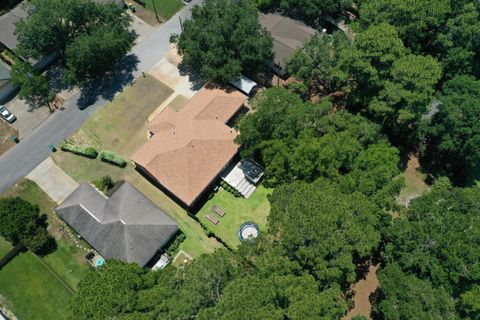 A home in Niceville