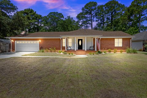 A home in Niceville