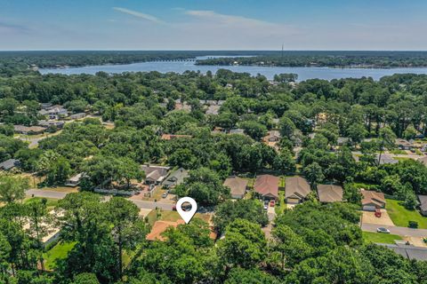 A home in Niceville