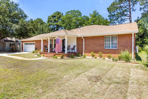 A home in Niceville