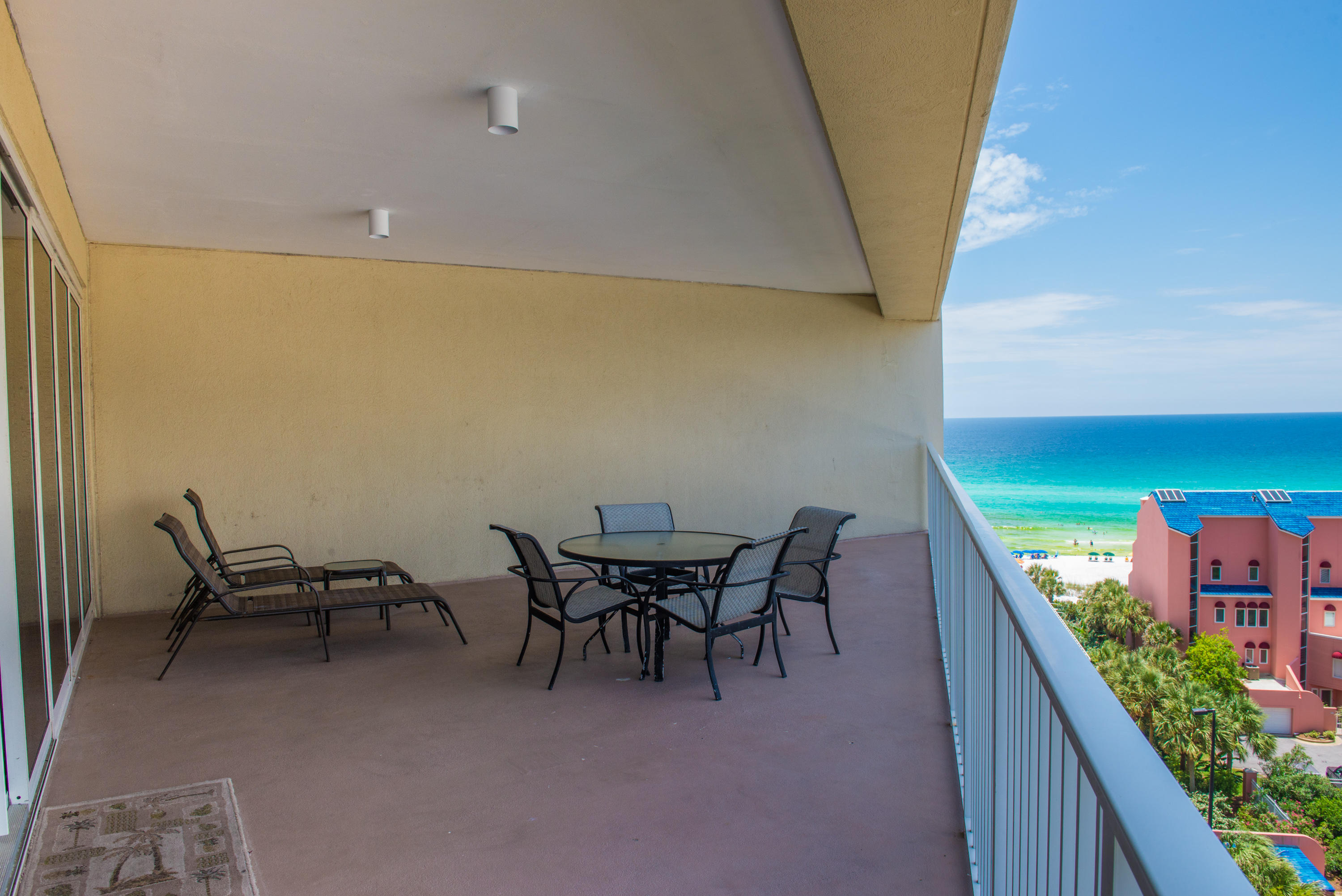 TIDES AT TOPS'L - Residential