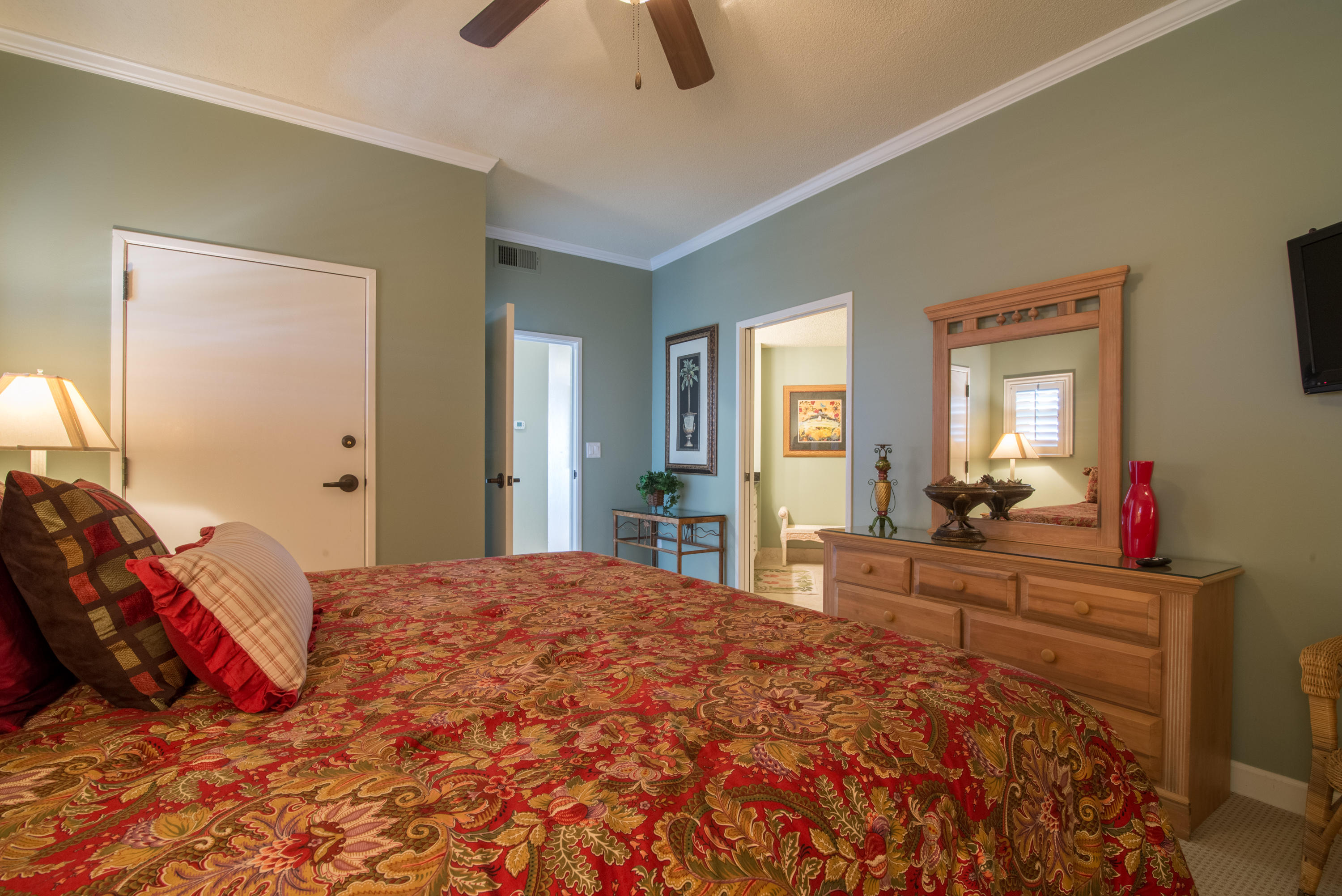 TIDES AT TOPS'L - Residential