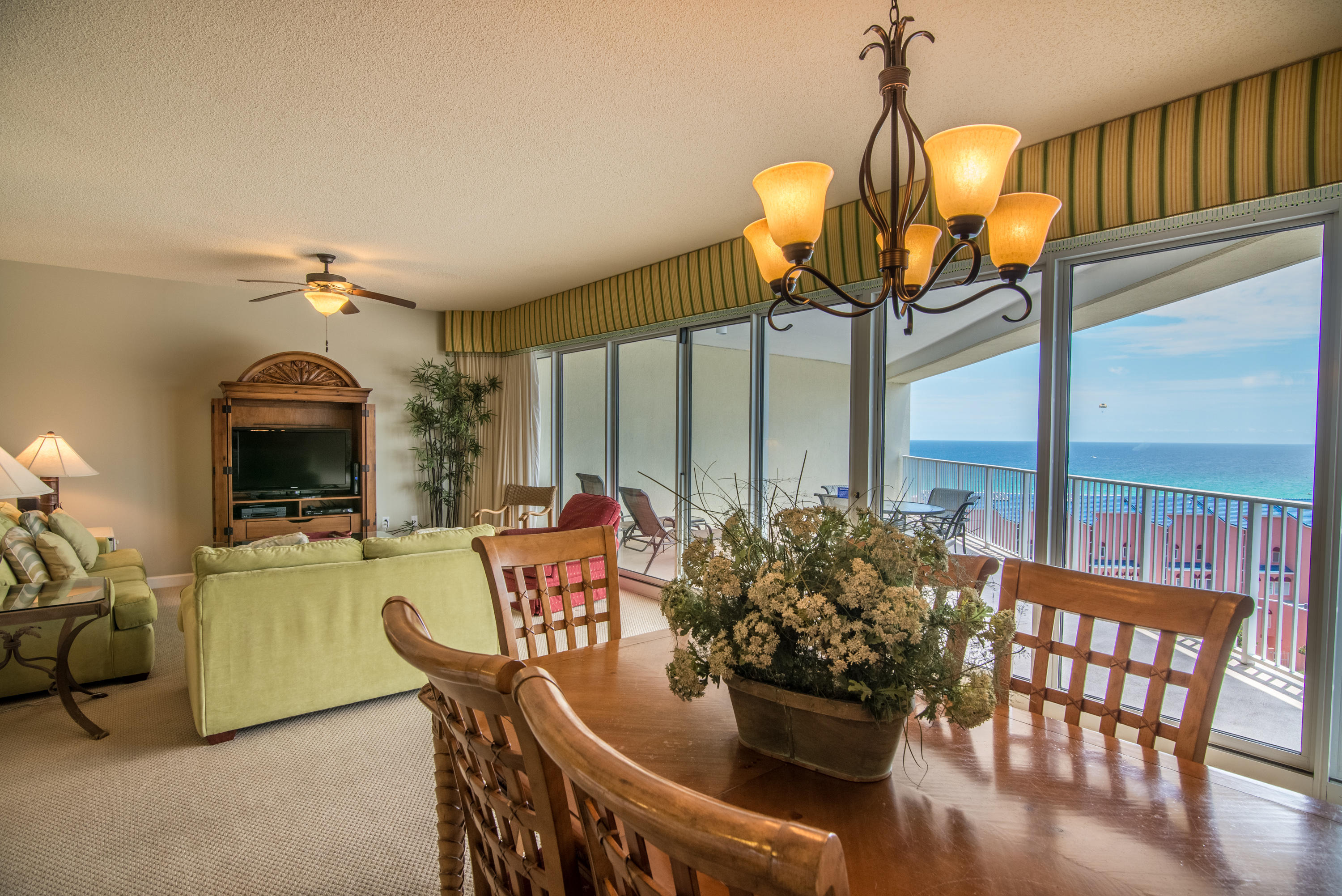 TIDES AT TOPS'L - Residential