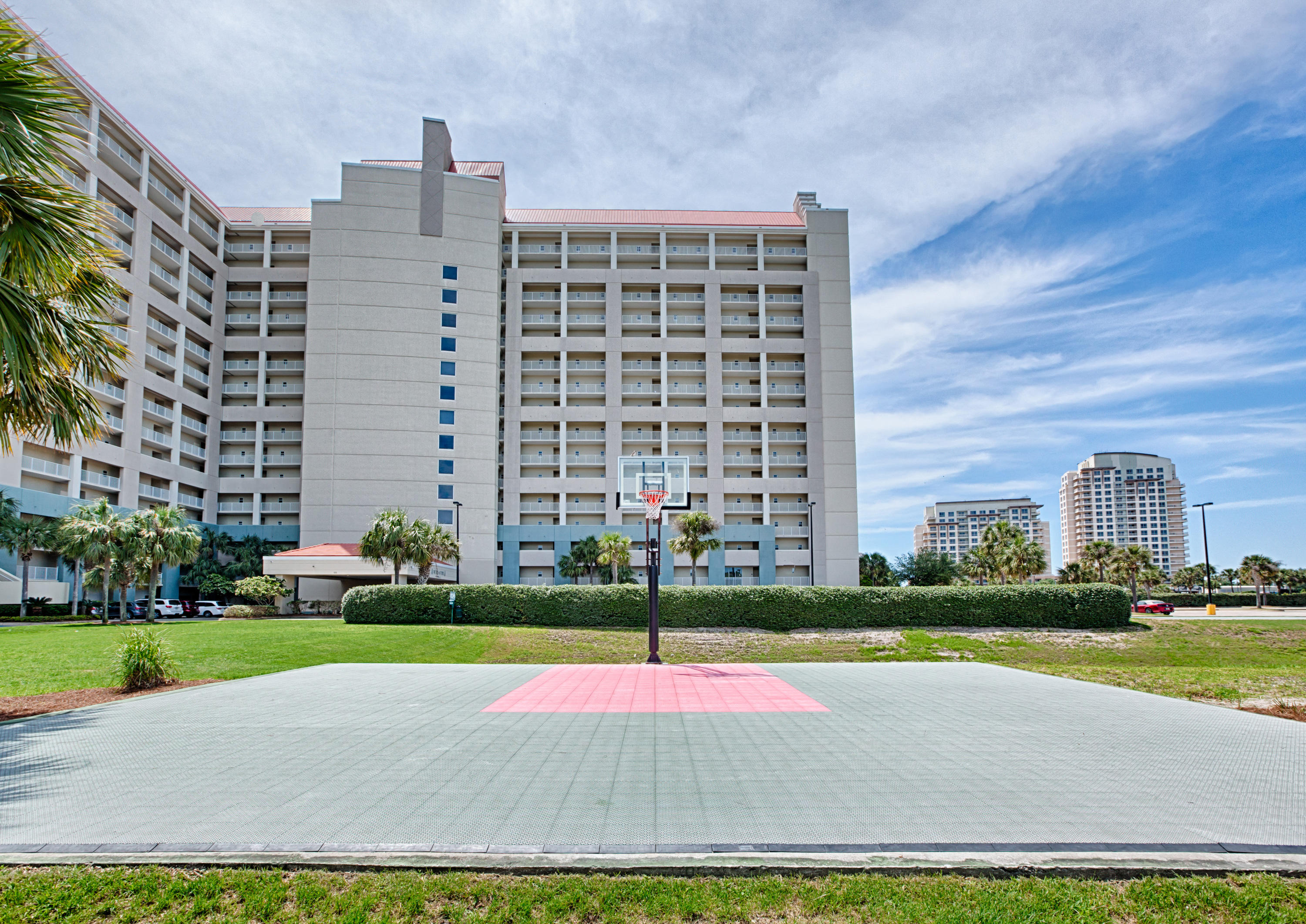 TIDES AT TOPS'L - Residential