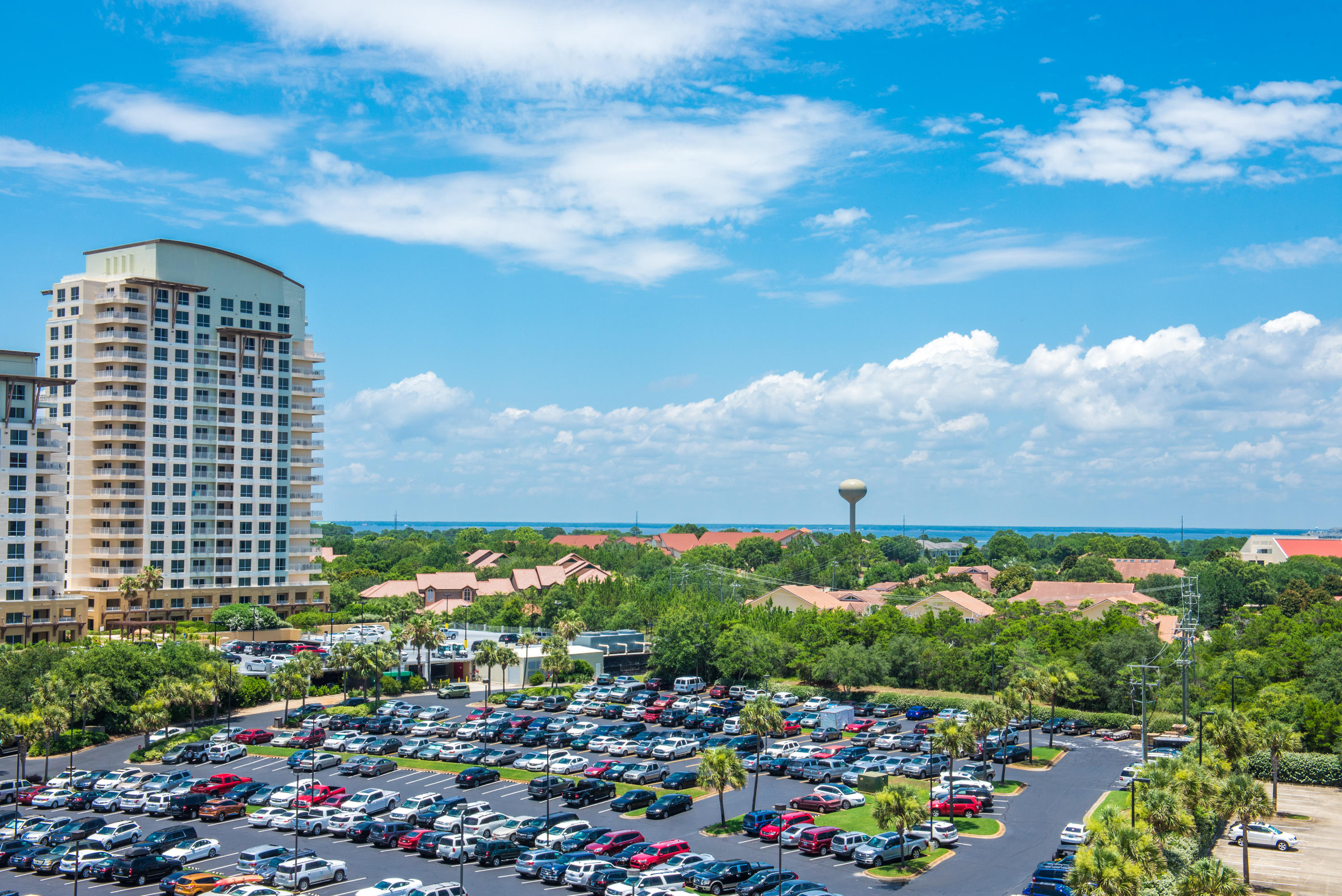 TIDES AT TOPS'L - Residential