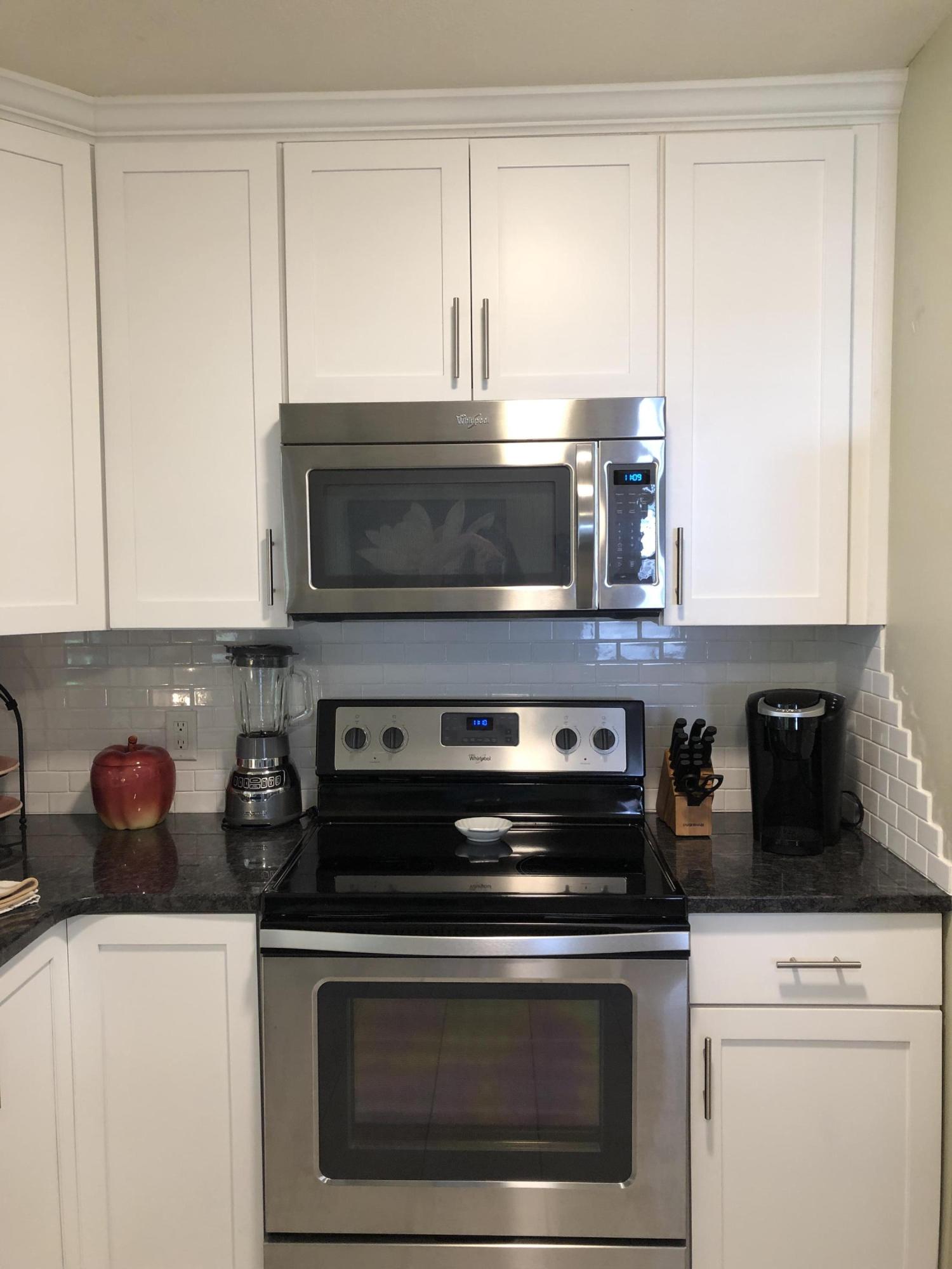 PINE CREST - Residential