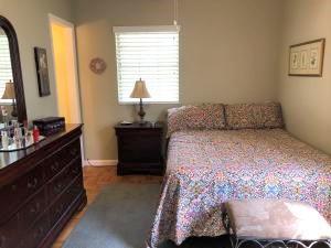 PINE CREST - Residential