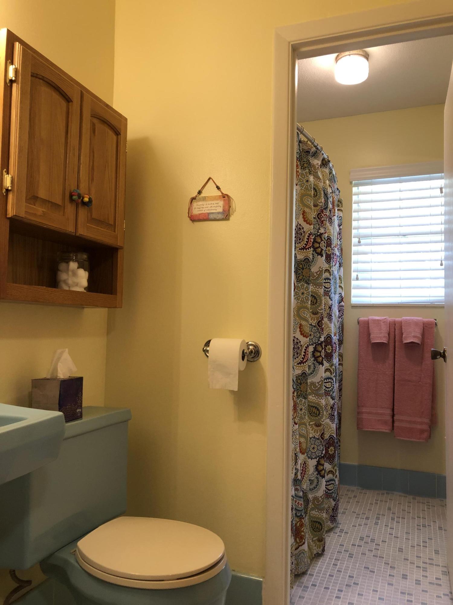 PINE CREST - Residential