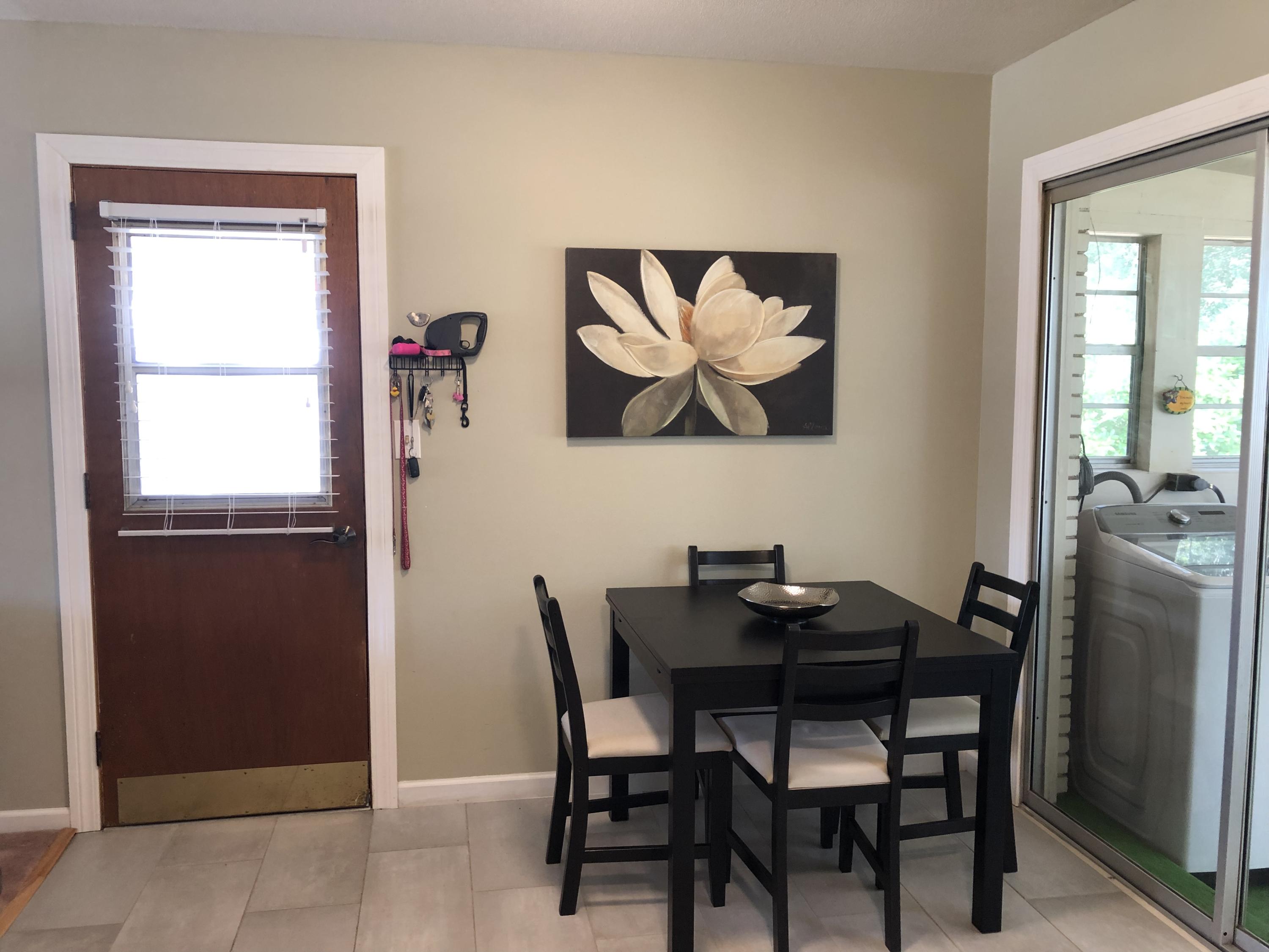 PINE CREST - Residential