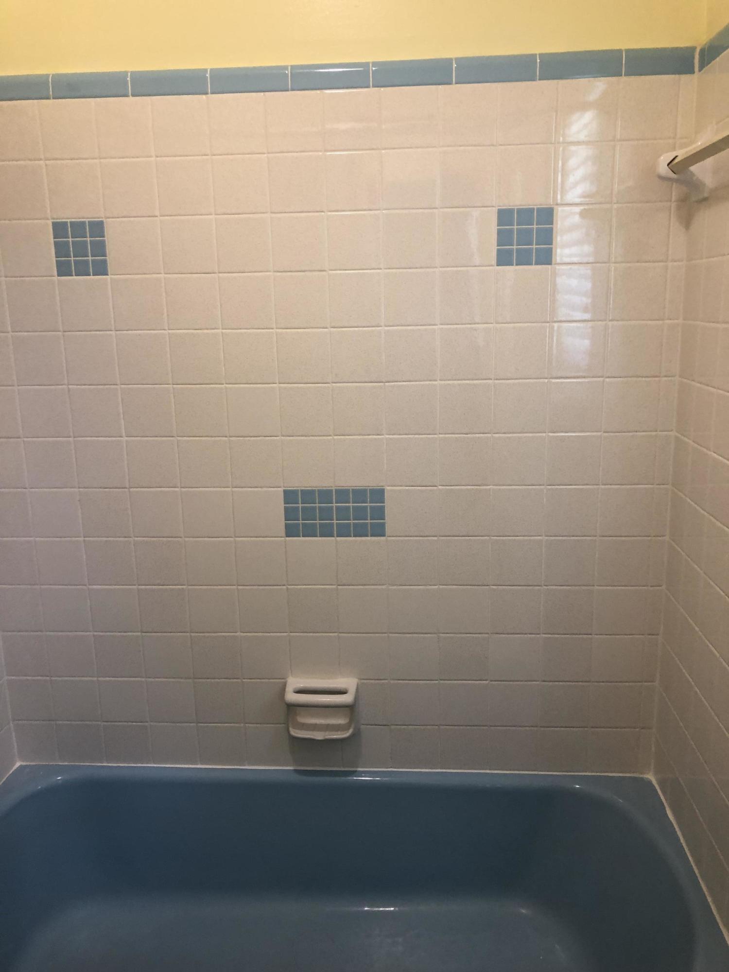 PINE CREST - Residential