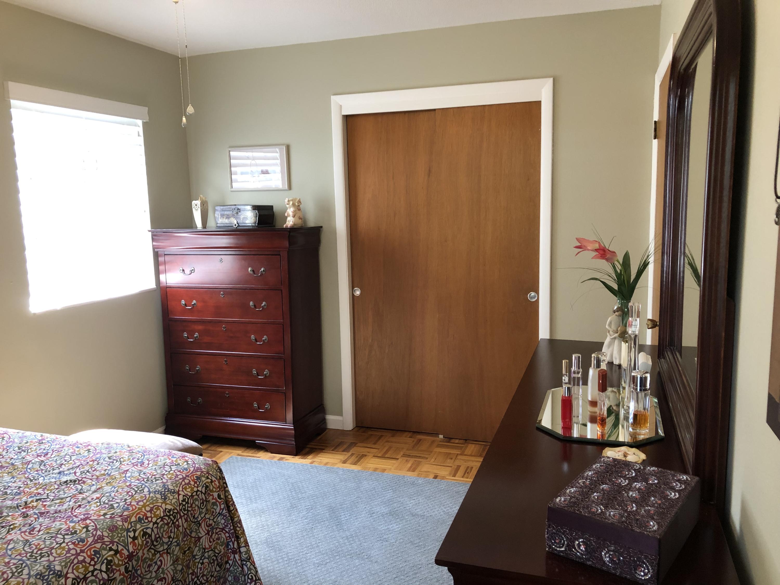 PINE CREST - Residential