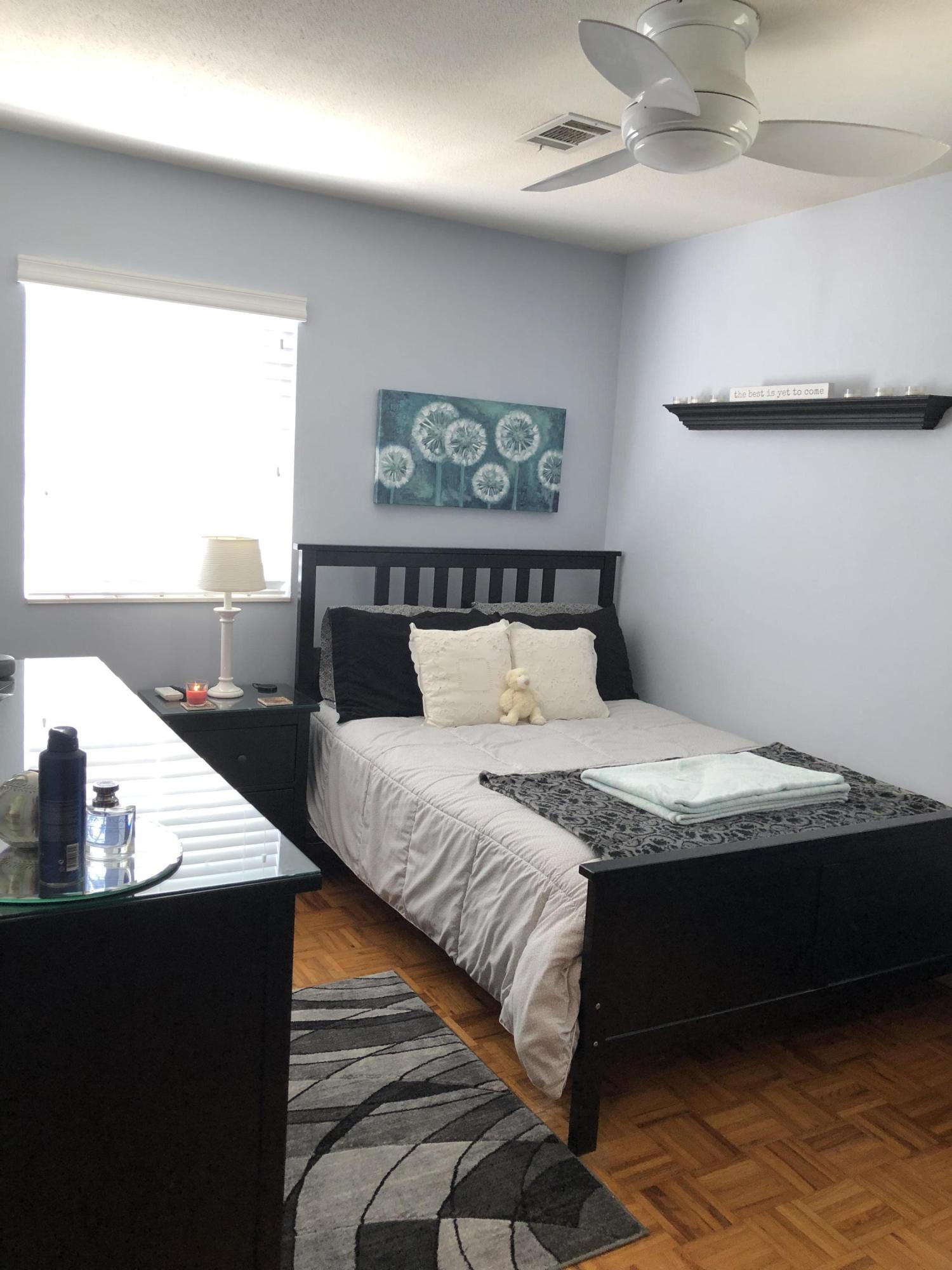 PINE CREST - Residential