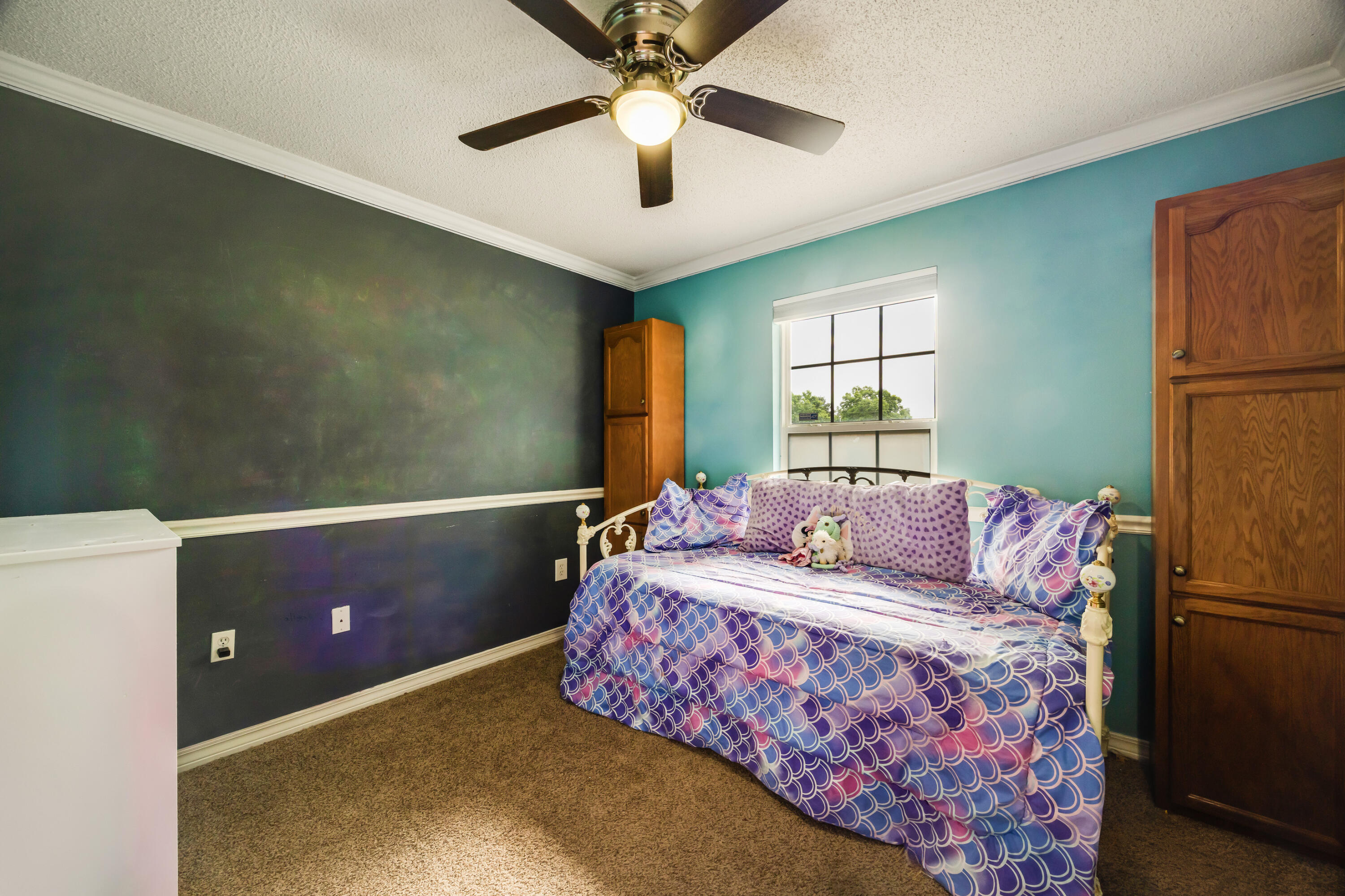 AUBURN ACRES - Residential