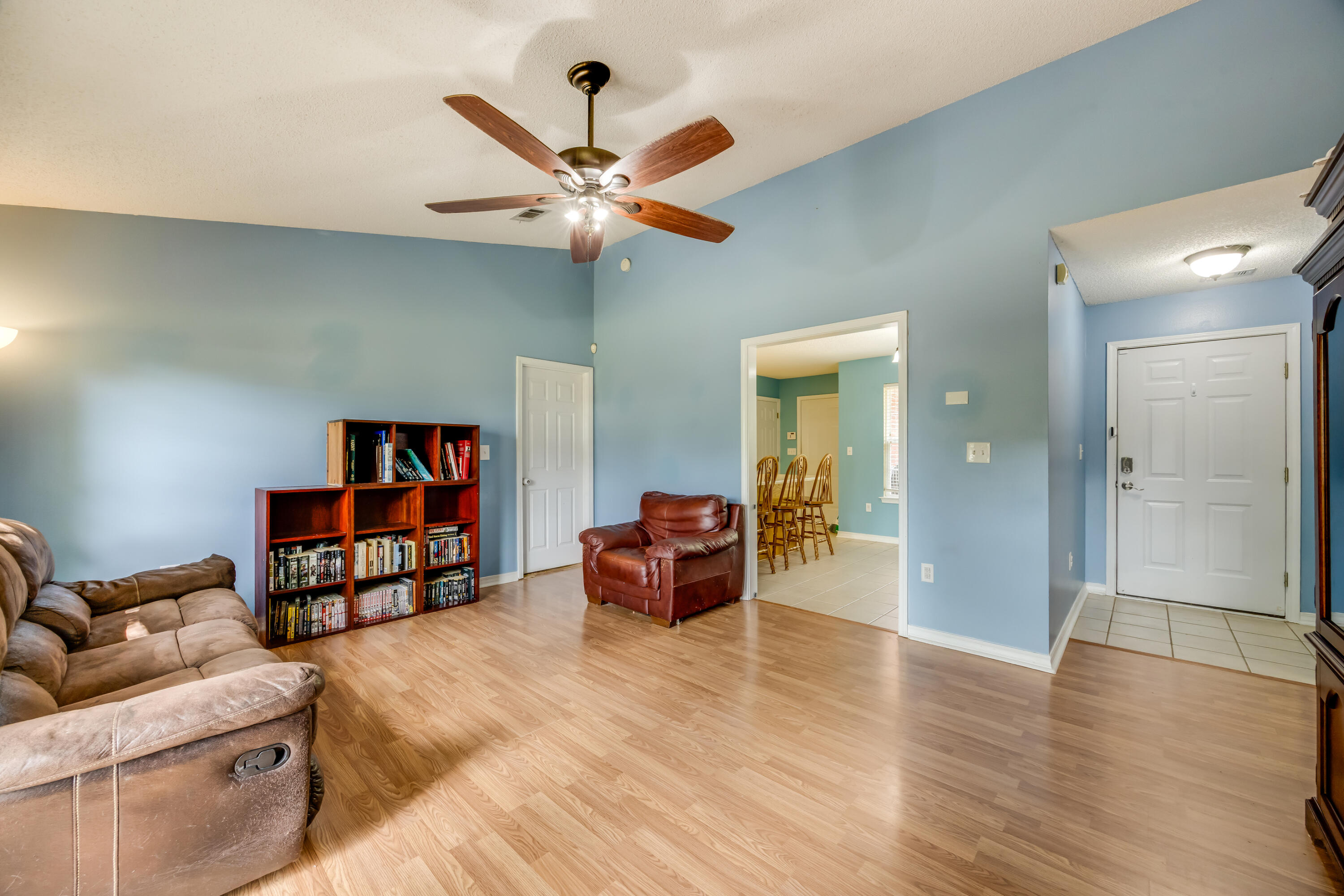 AUBURN ACRES - Residential