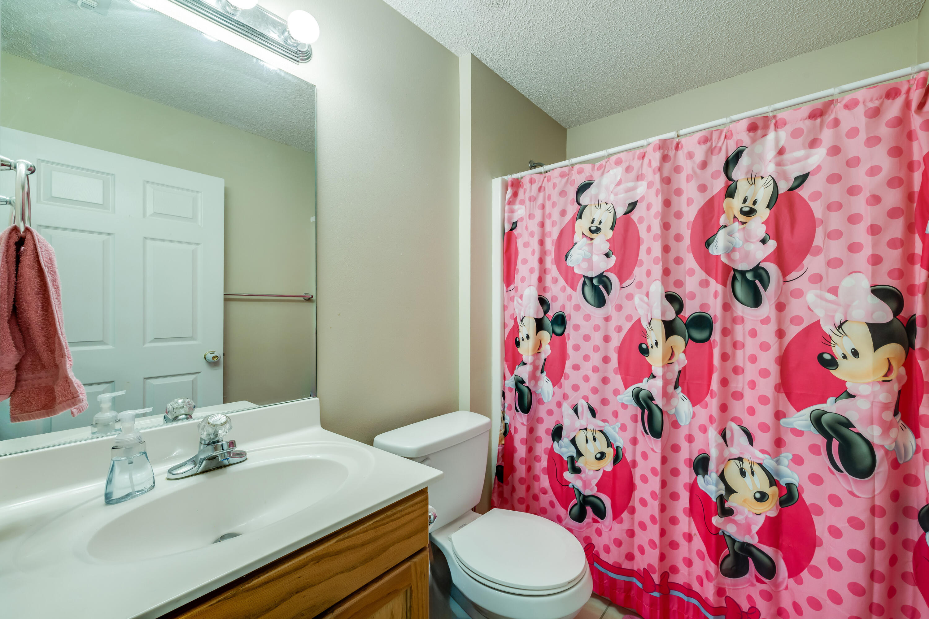 AUBURN ACRES - Residential