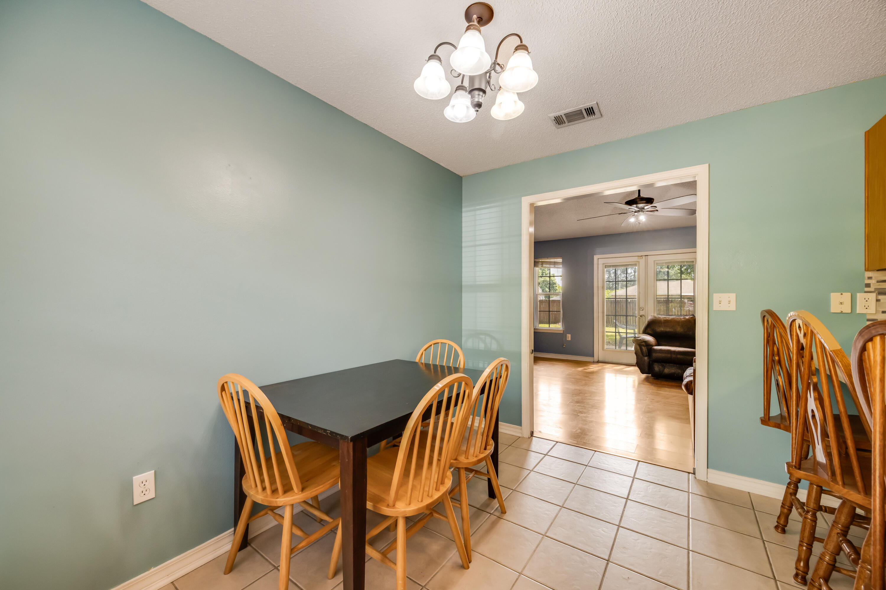 AUBURN ACRES - Residential