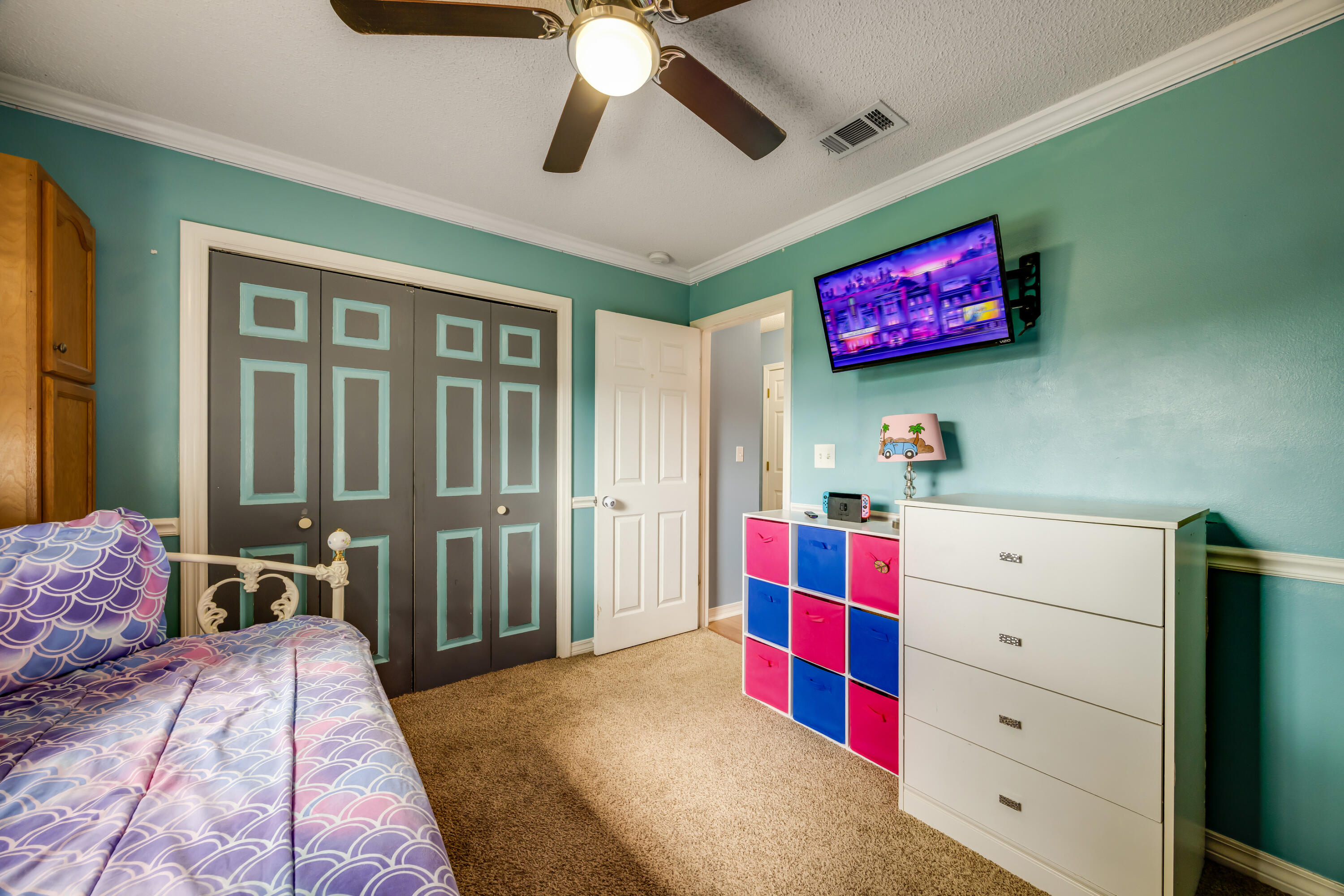 AUBURN ACRES - Residential