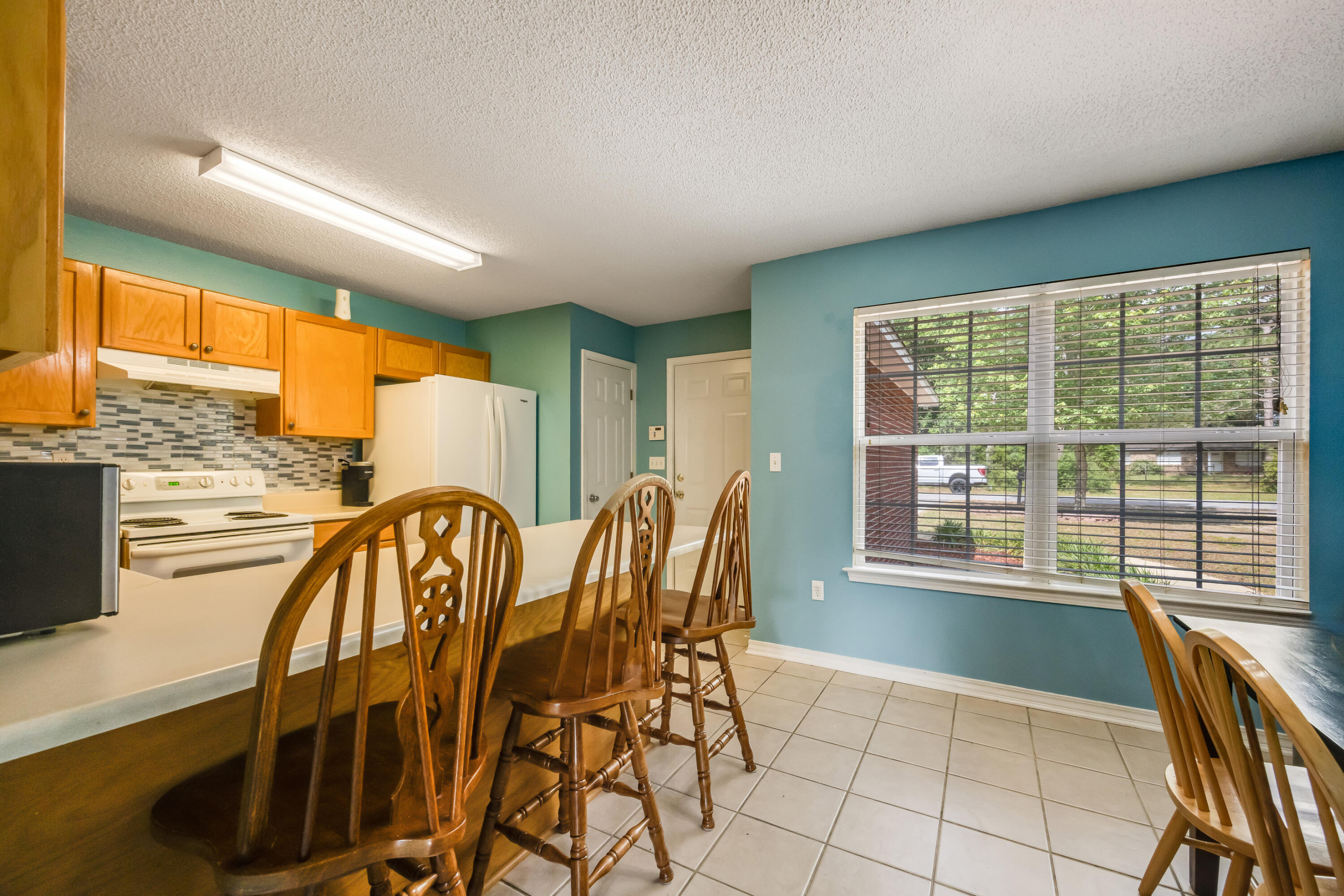 AUBURN ACRES - Residential