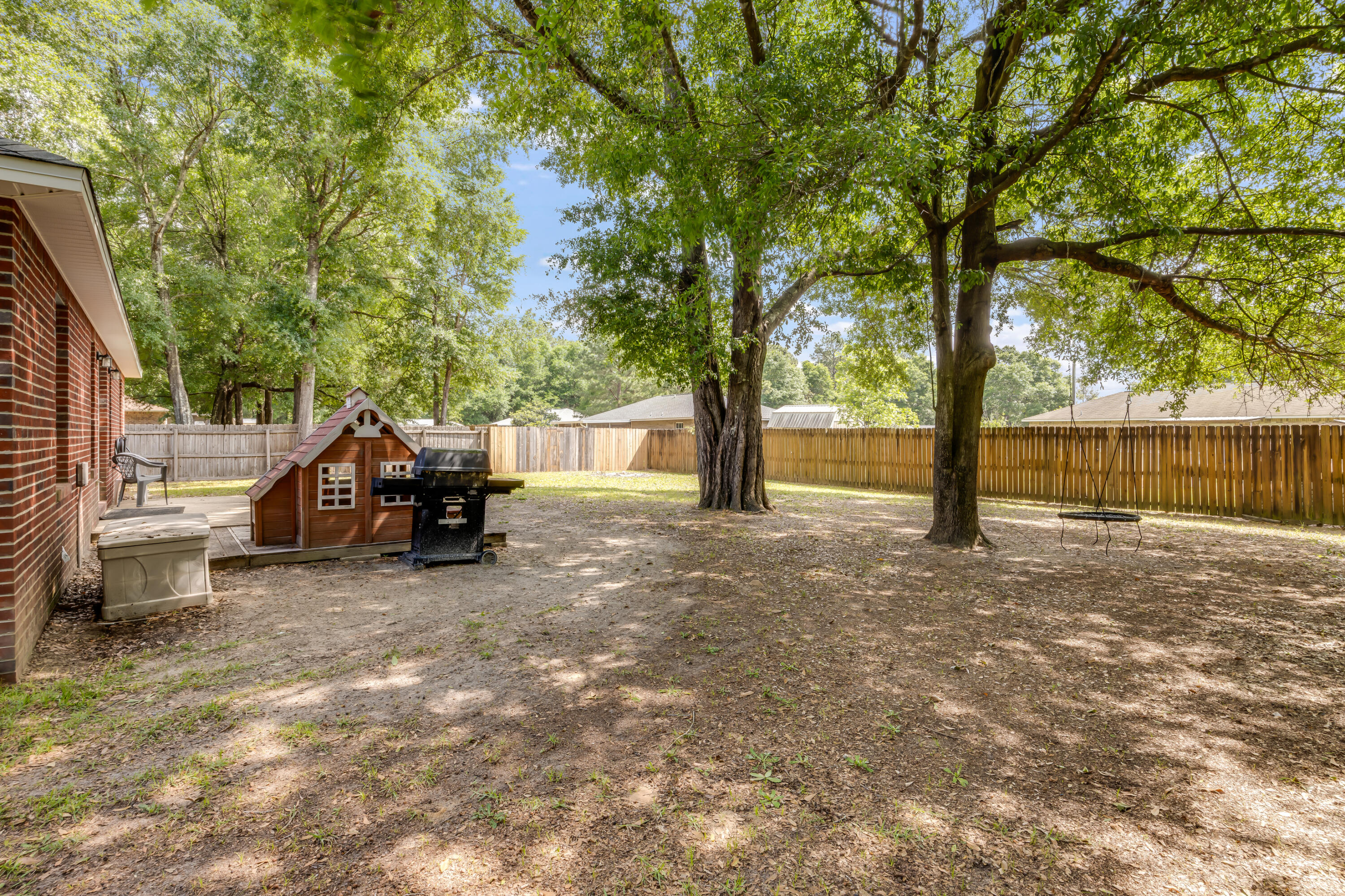 AUBURN ACRES - Residential