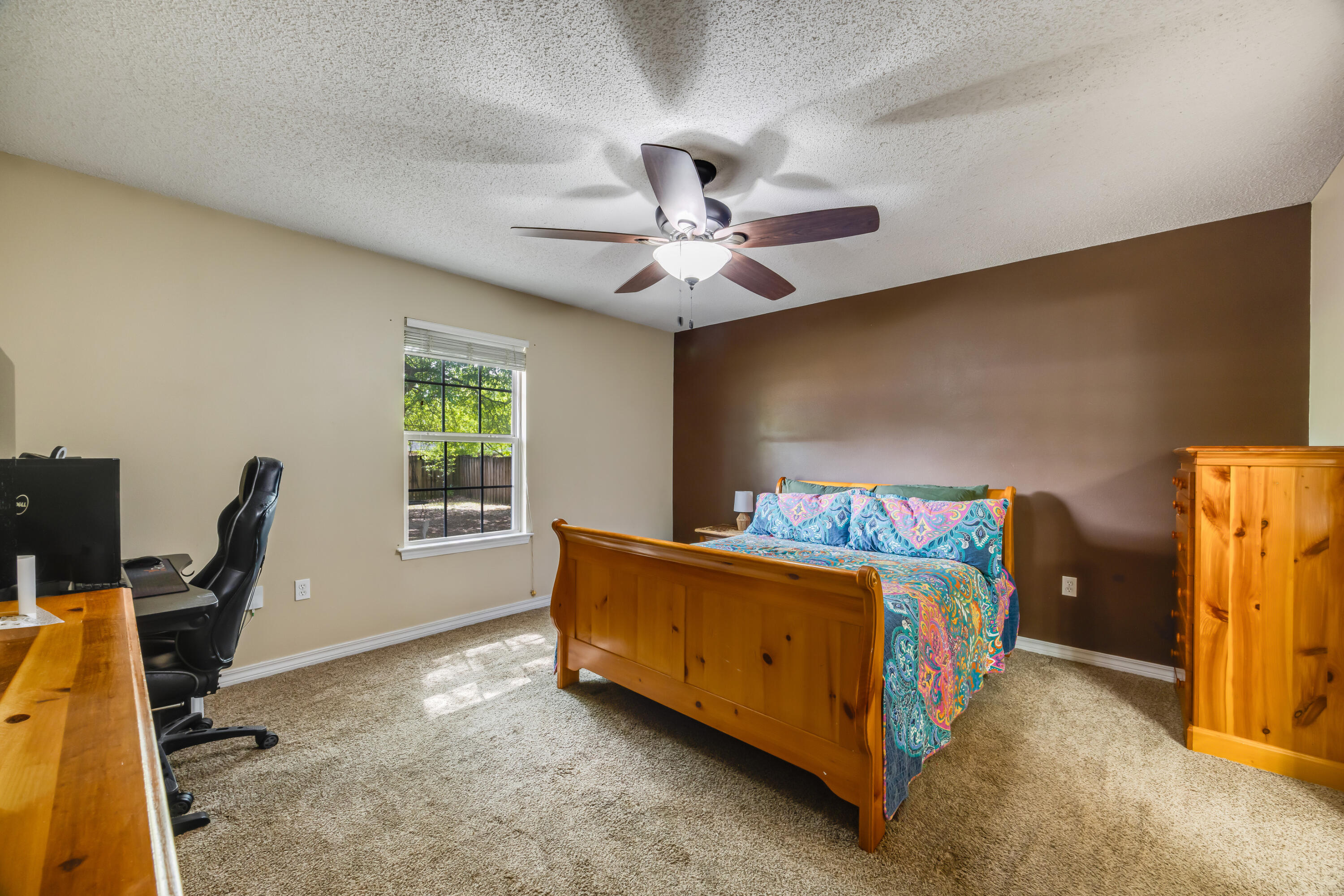 AUBURN ACRES - Residential