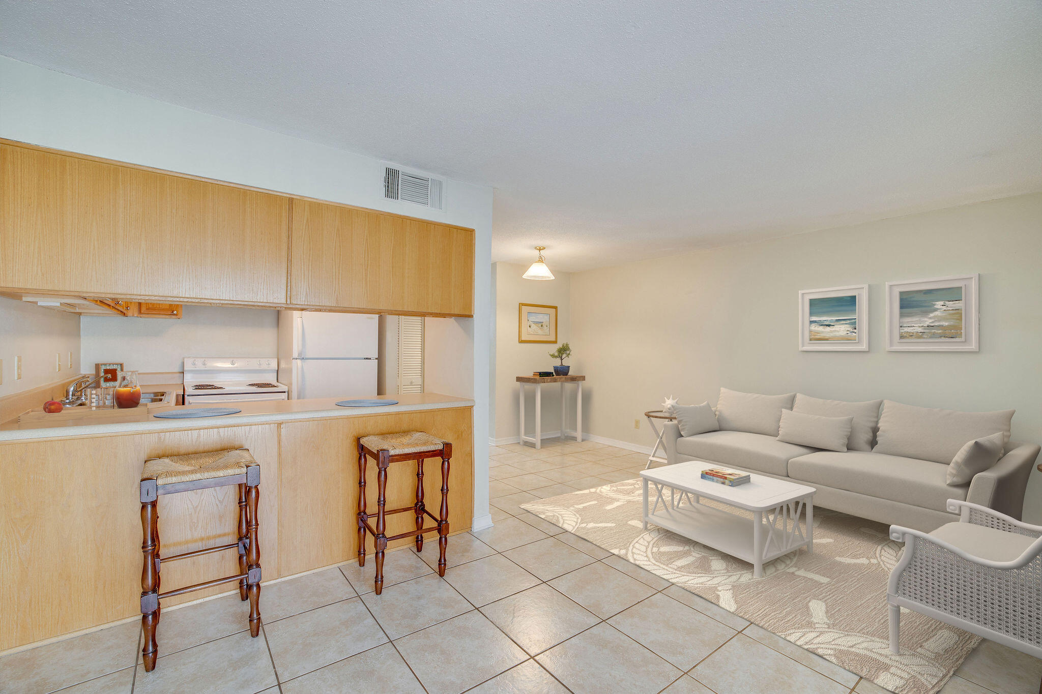 FINISTERRA CONDO - Residential