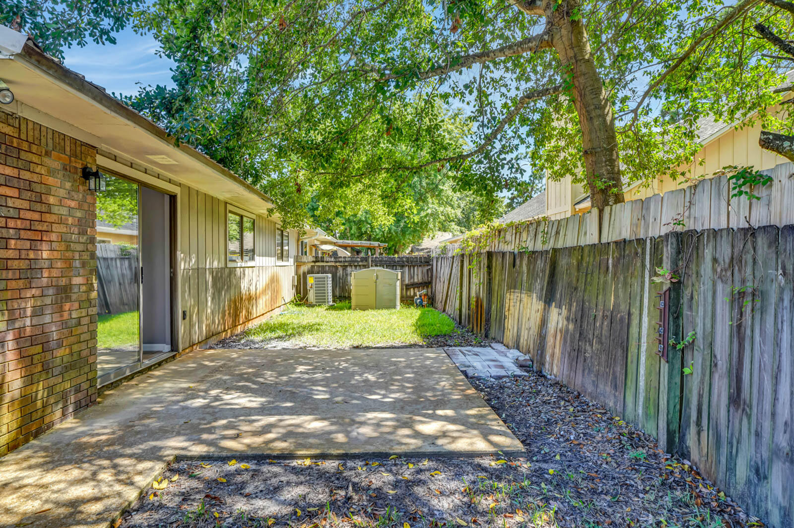 POST OAK PLACE PH 2 - Residential