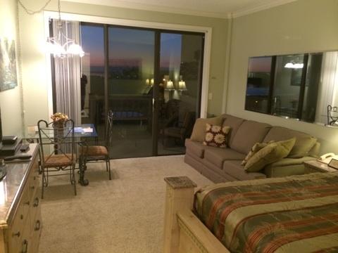 PIRATES BAY PH 1 - Residential