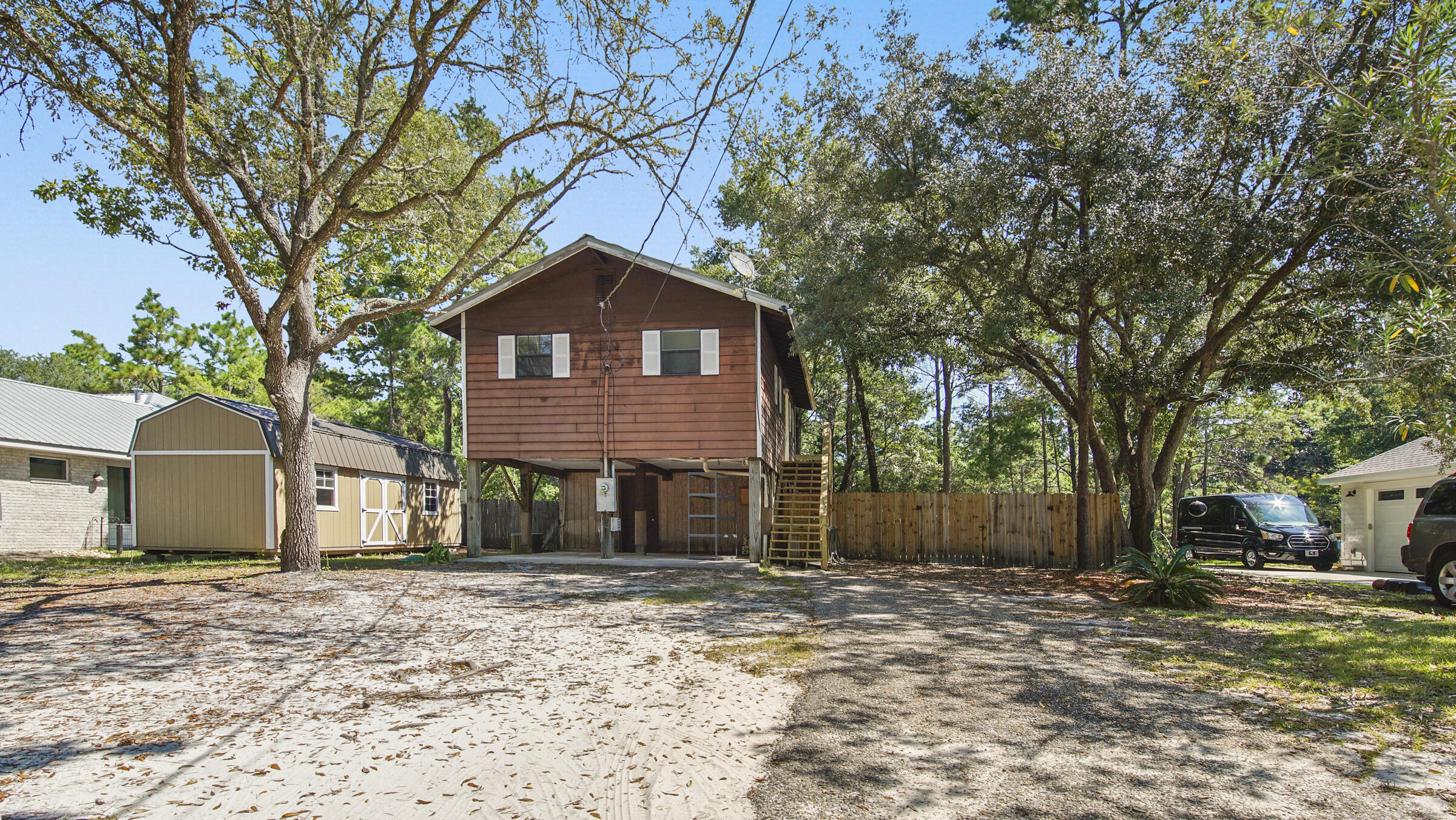 DAUGHETTES AMENDED - Residential