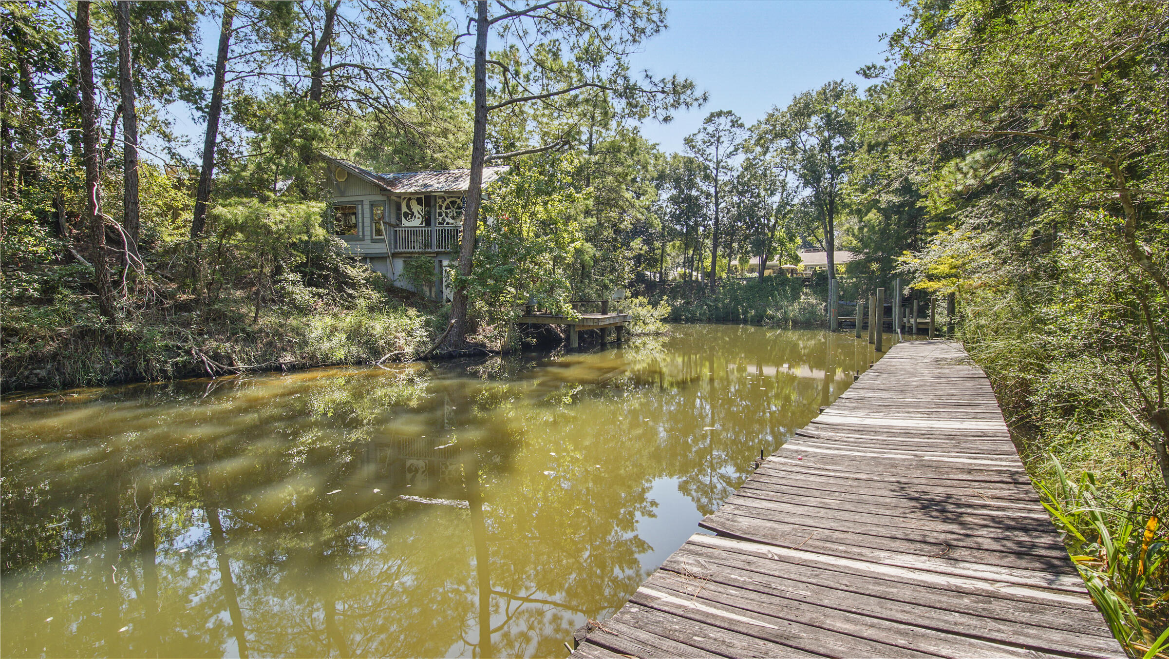 DAUGHETTES AMENDED - Residential