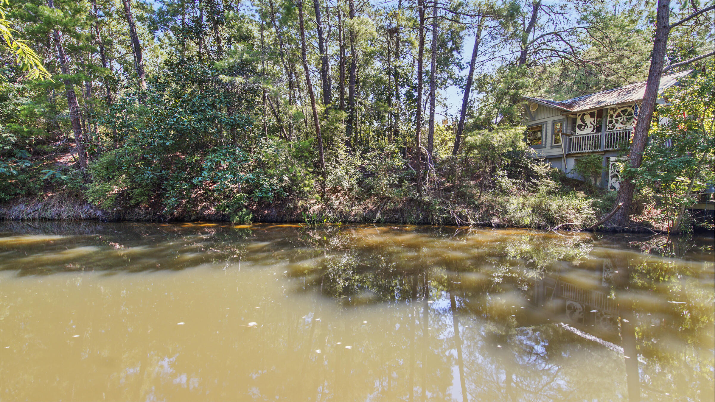 DAUGHETTES AMENDED - Residential