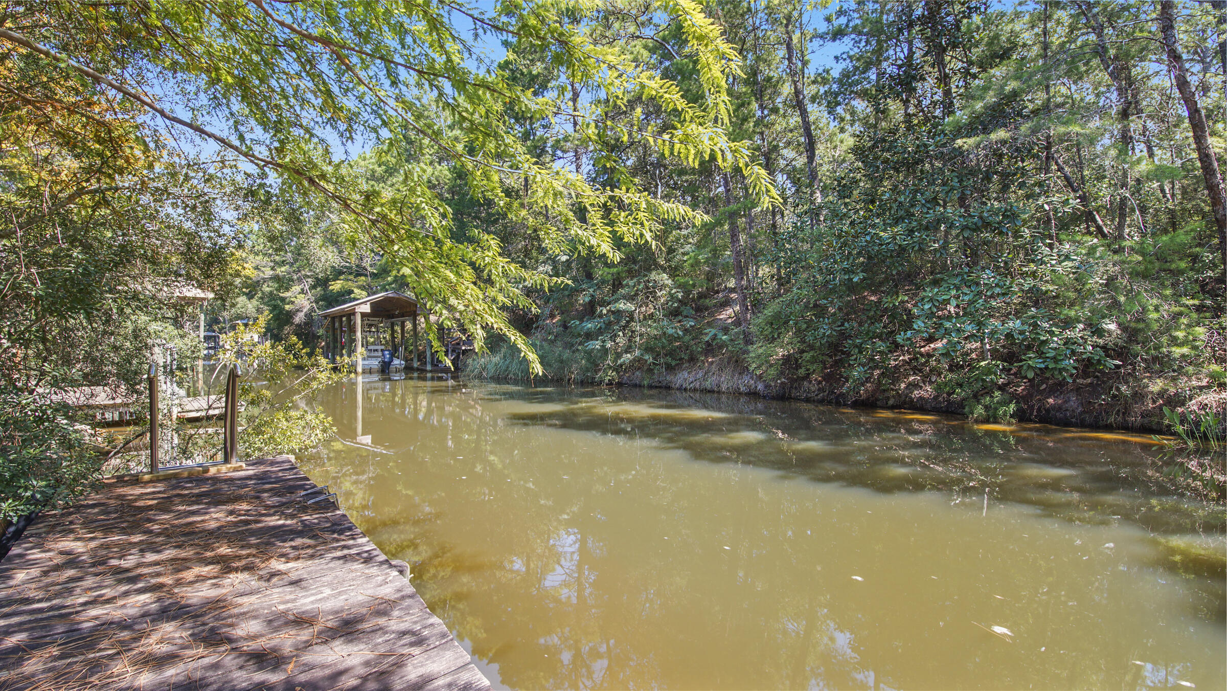 DAUGHETTES AMENDED - Residential