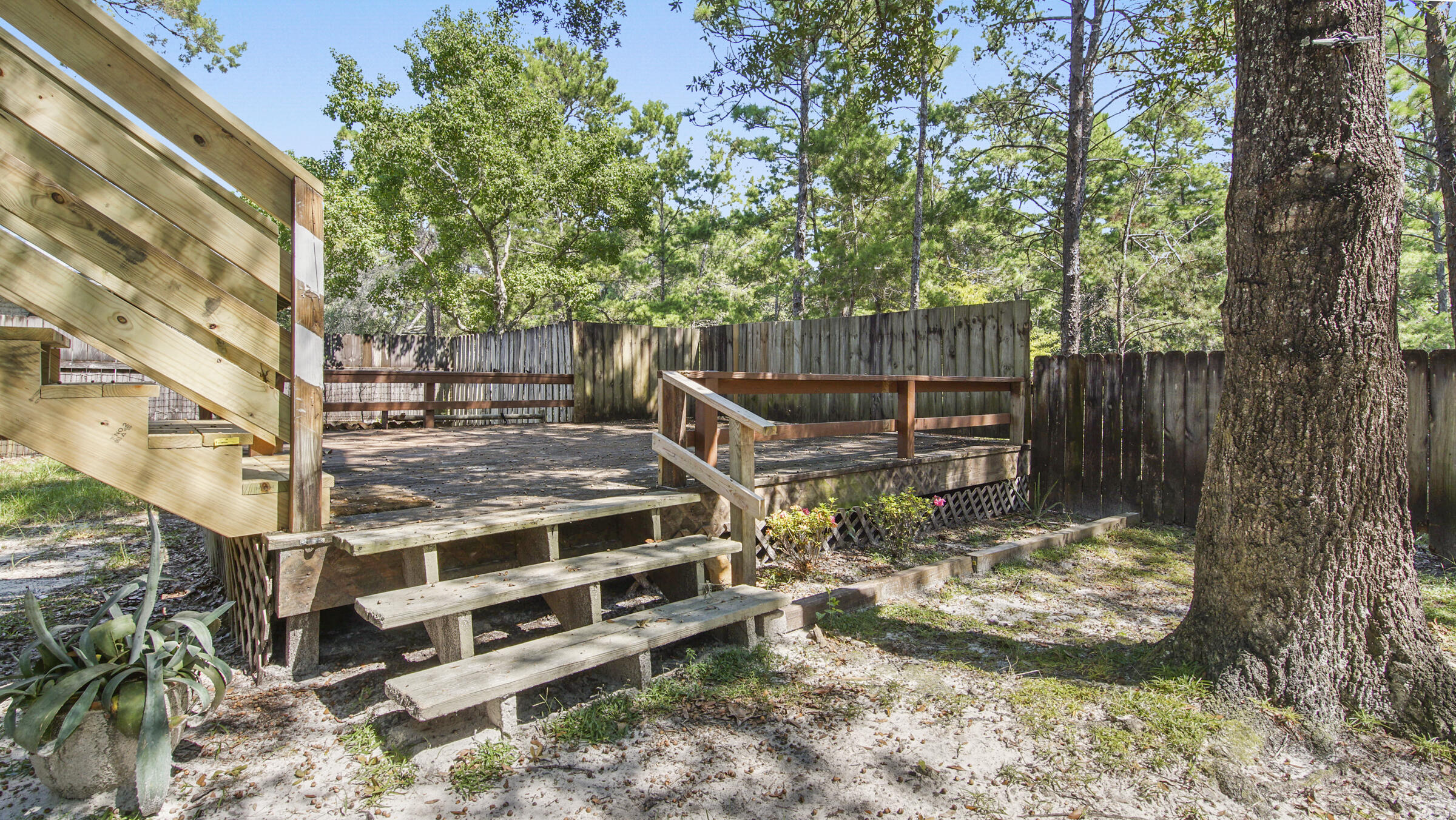 DAUGHETTES AMENDED - Residential