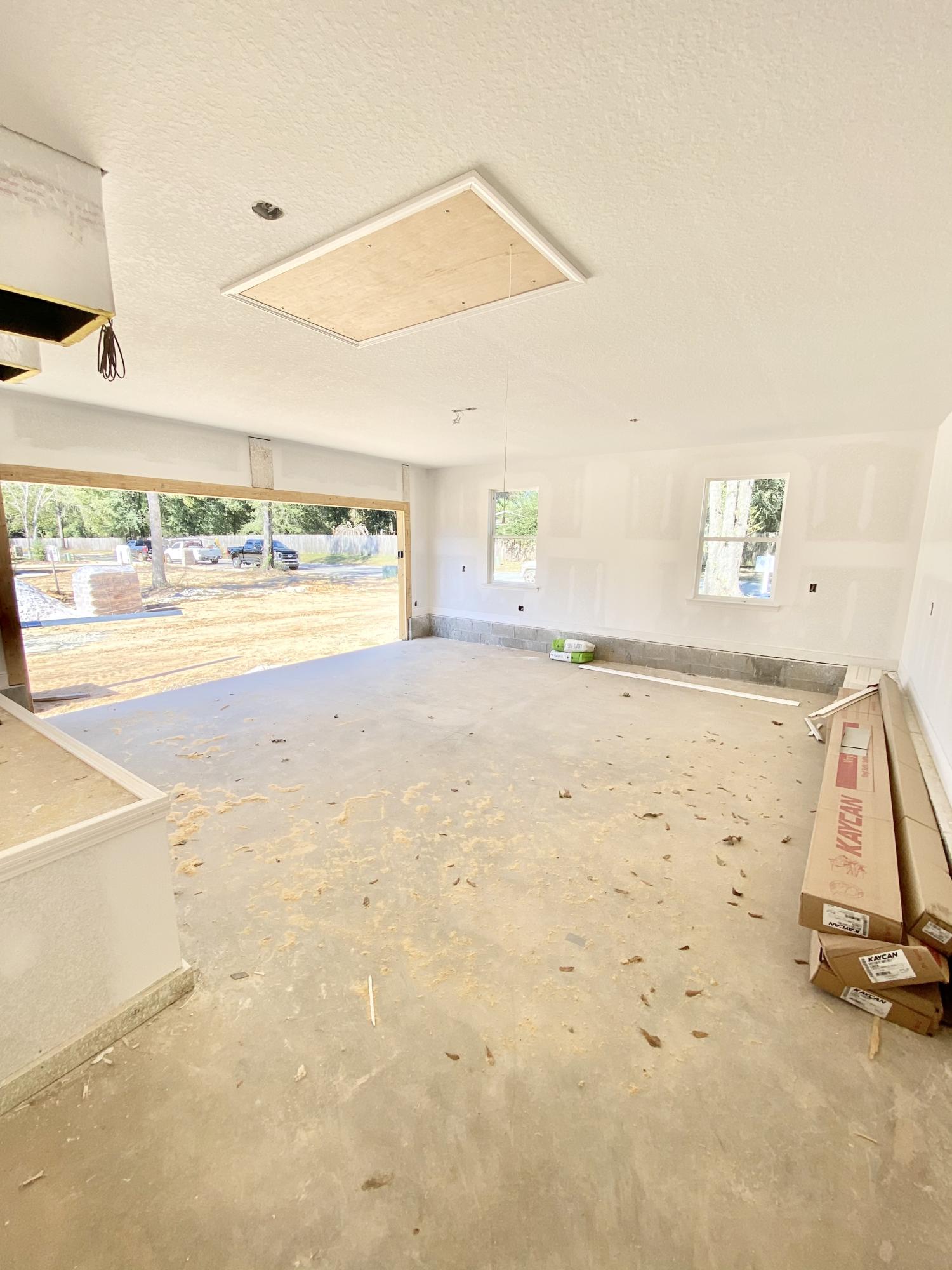 LAKE ARTHUR ESTATES - Residential