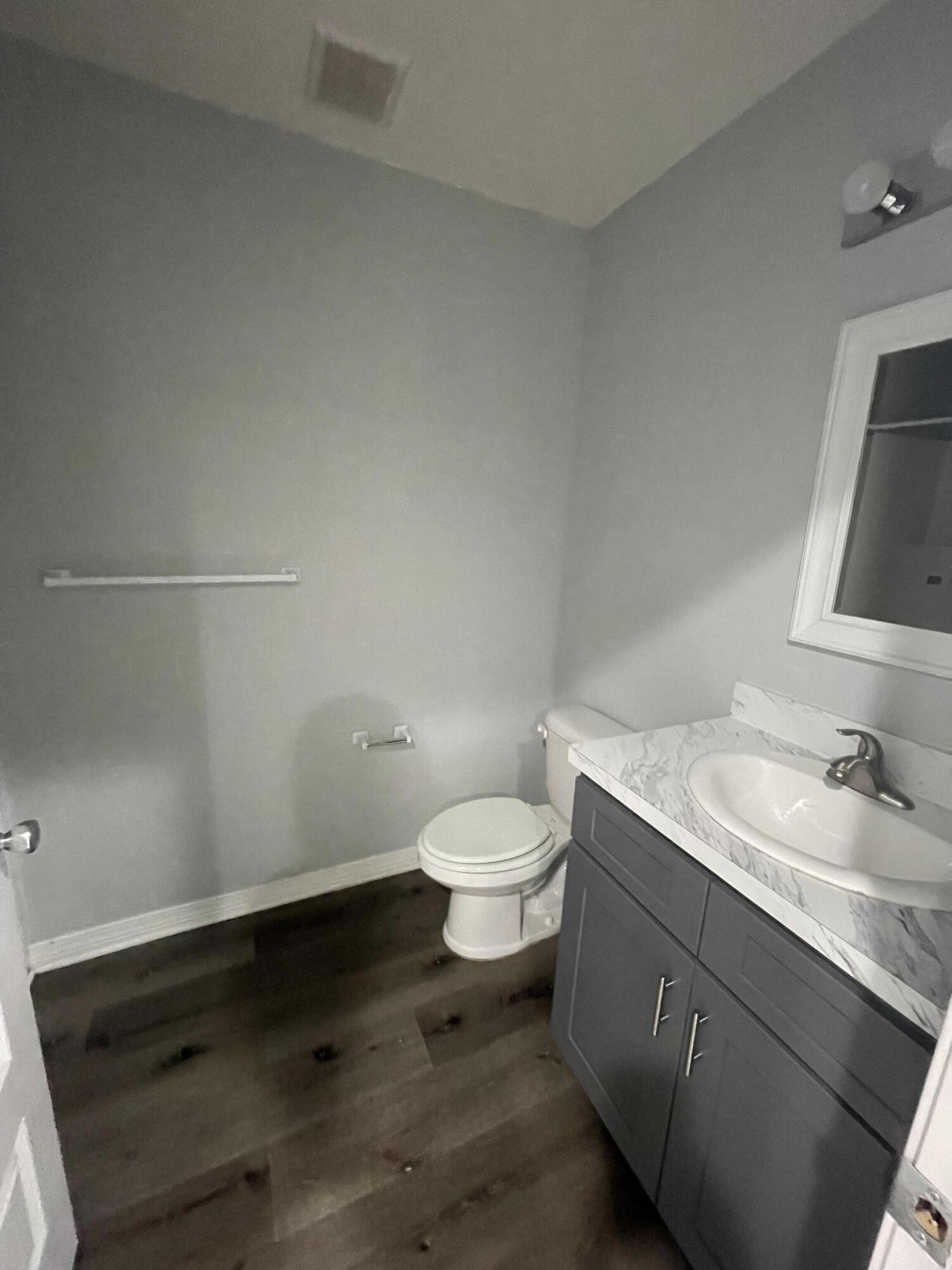 Bay Cove Mobile Home Park - Residential Lease