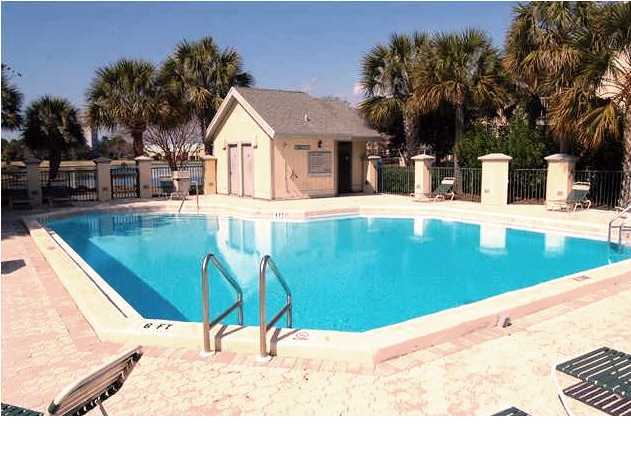 HARBOUR POINT CONDO - Residential