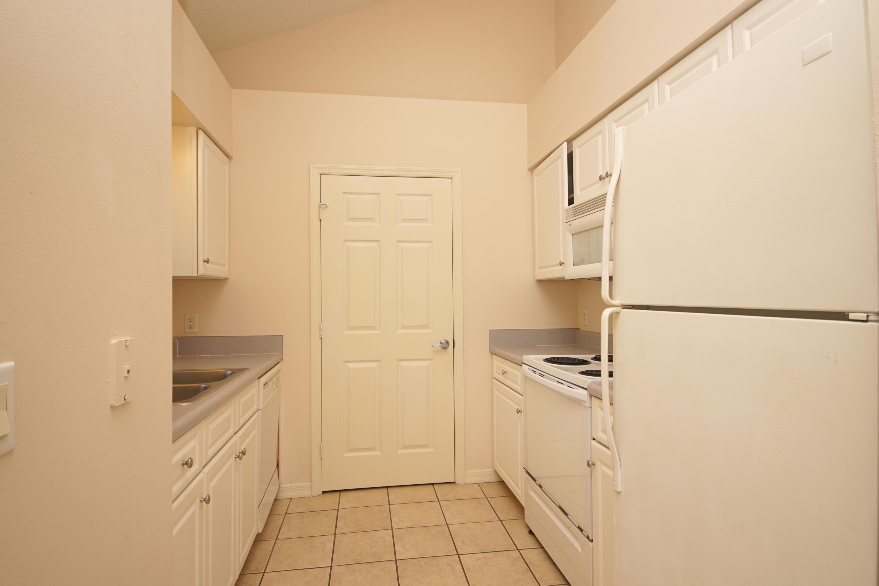 THE FLORIDA CLUB - Residential