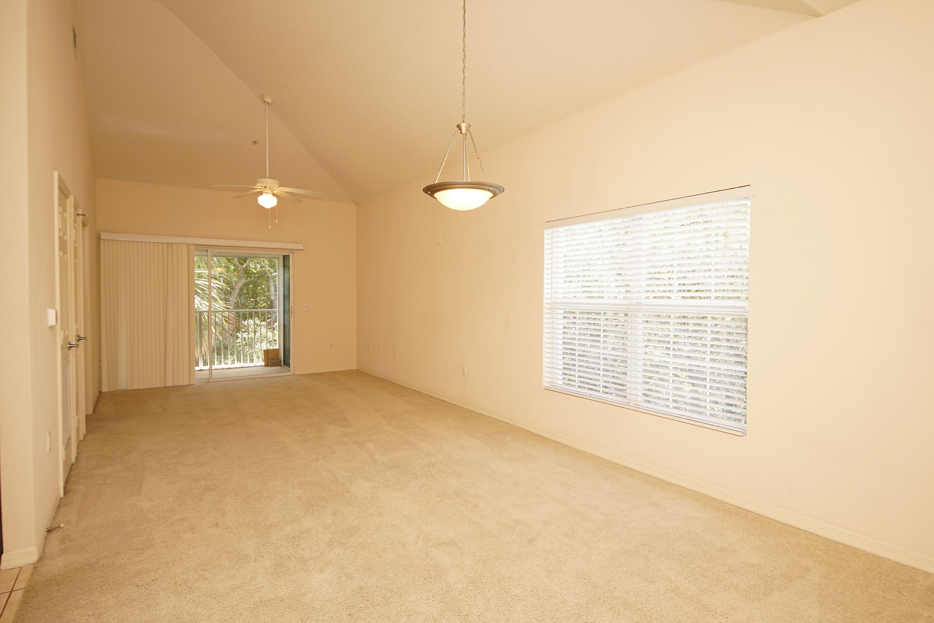 THE FLORIDA CLUB - Residential