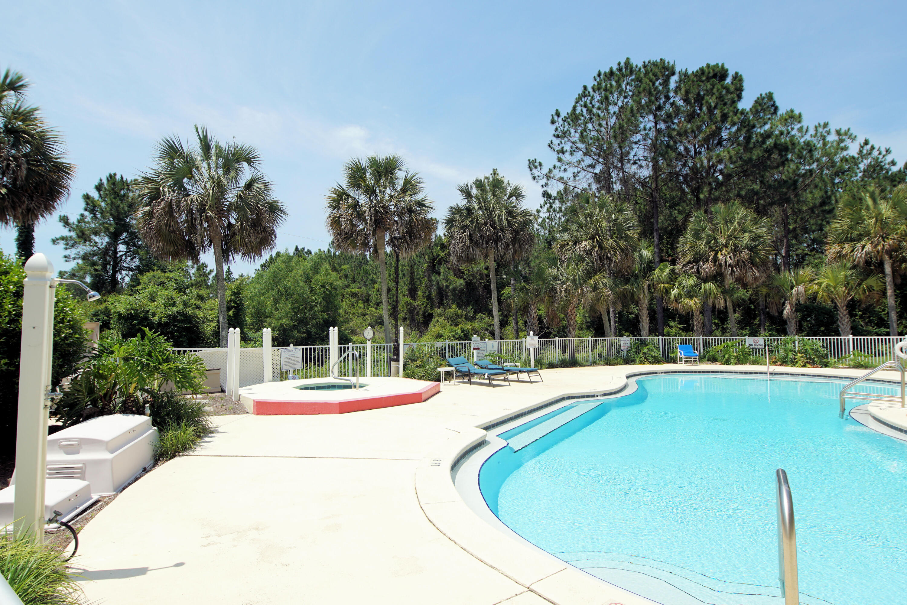 THE FLORIDA CLUB - Residential