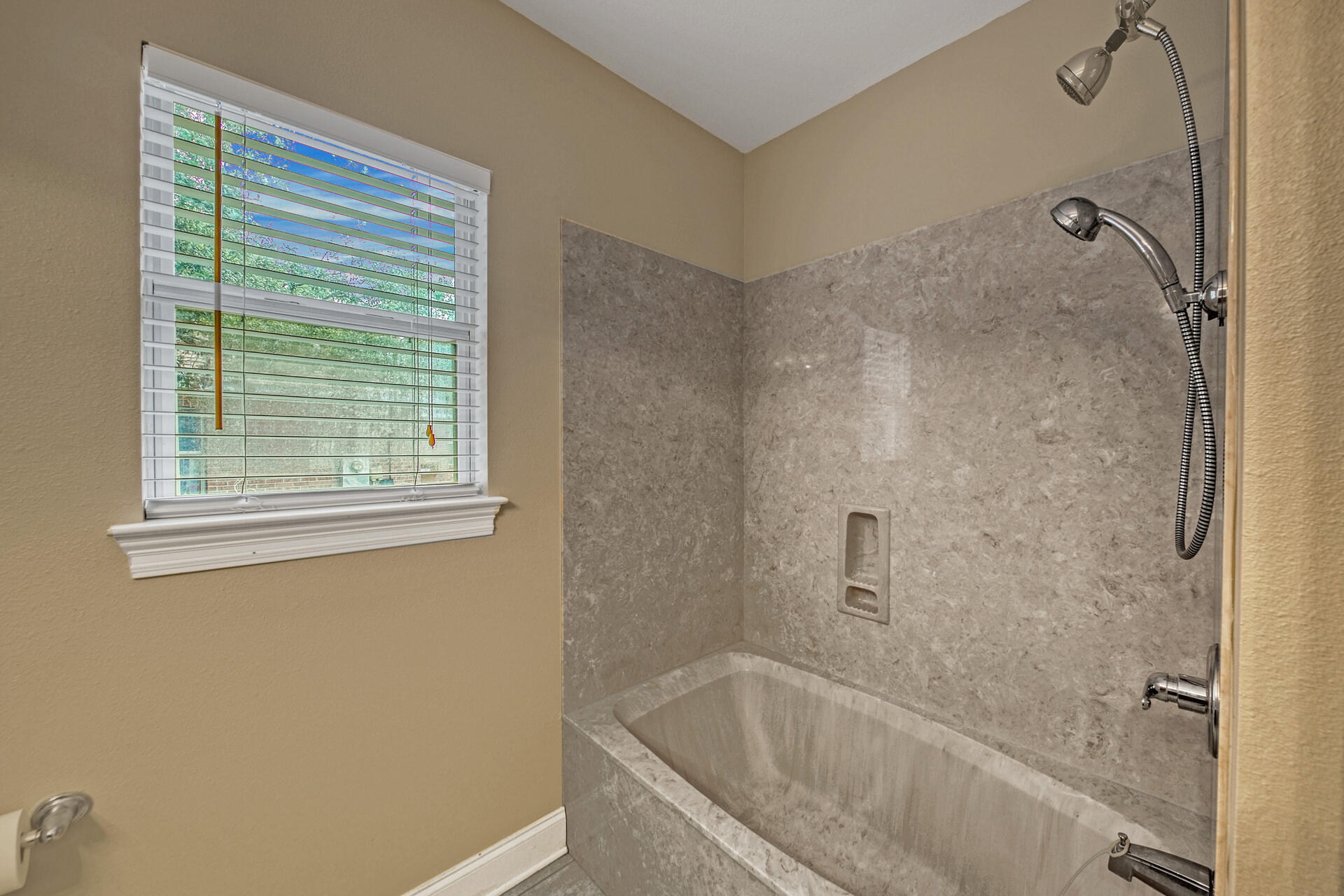 ROBLEDAL ESTATES UNIT 5 - Residential