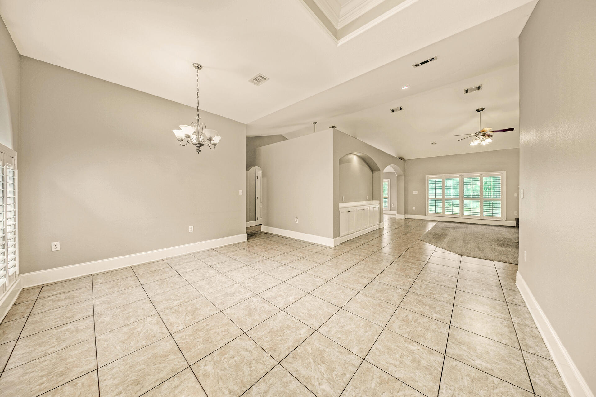 ROBLEDAL ESTATES UNIT 5 - Residential