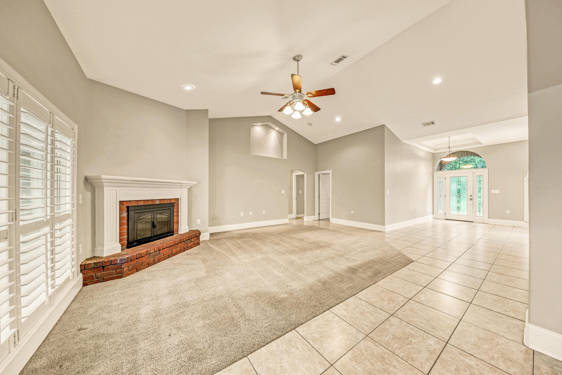 ROBLEDAL ESTATES UNIT 5 - Residential