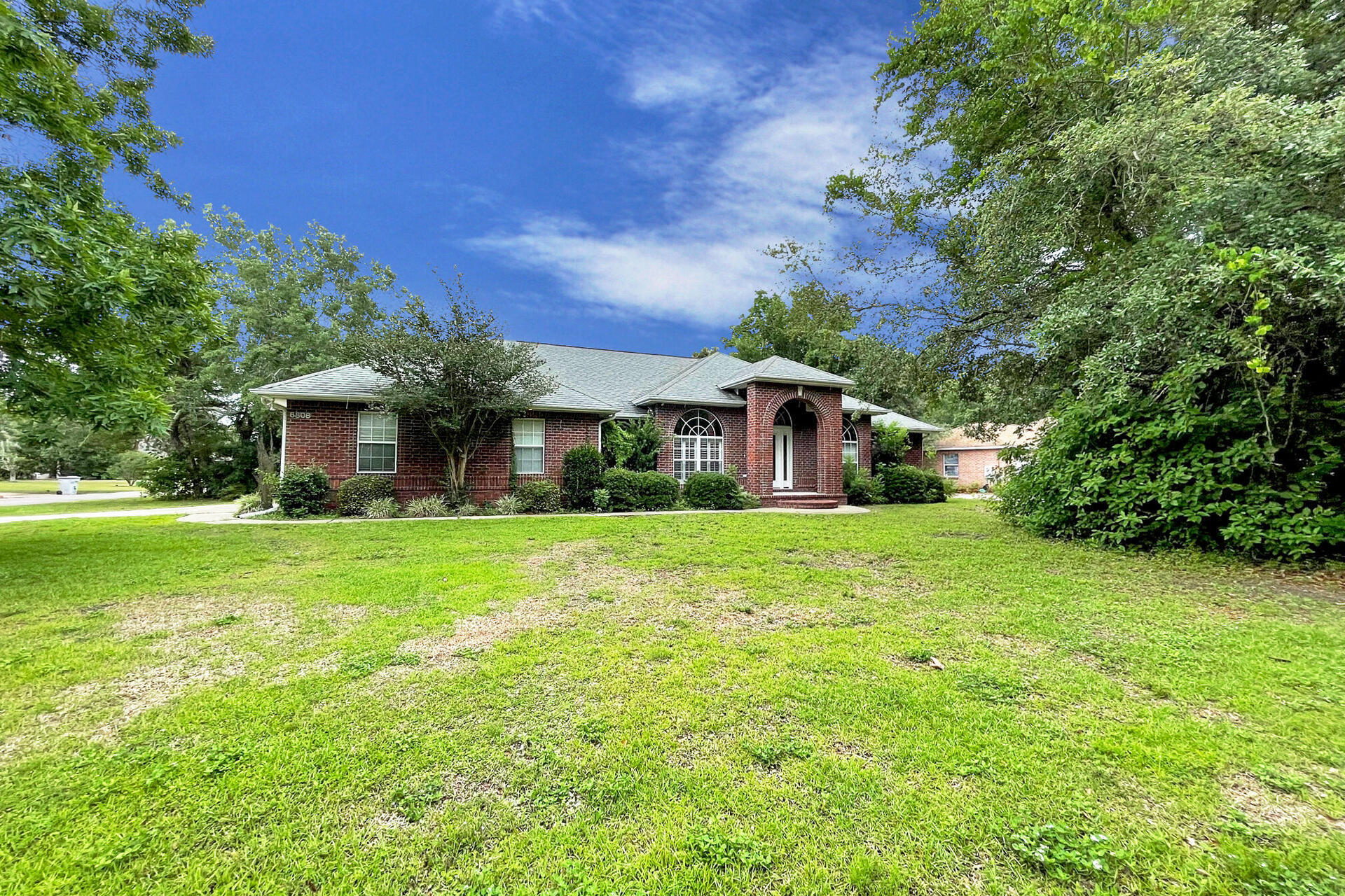 ROBLEDAL ESTATES UNIT 5 - Residential