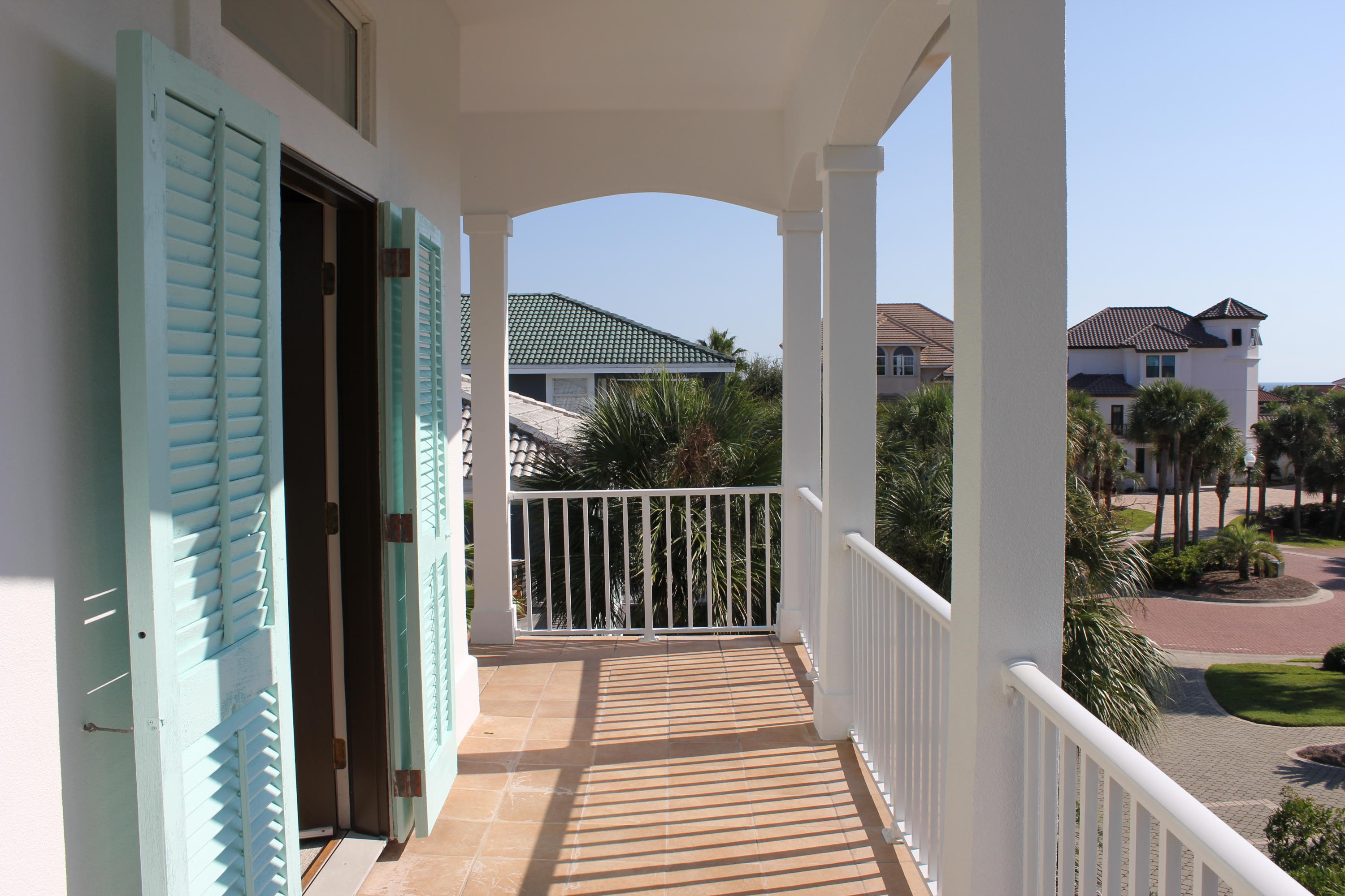 TERRA COTTA TERRACE - Residential