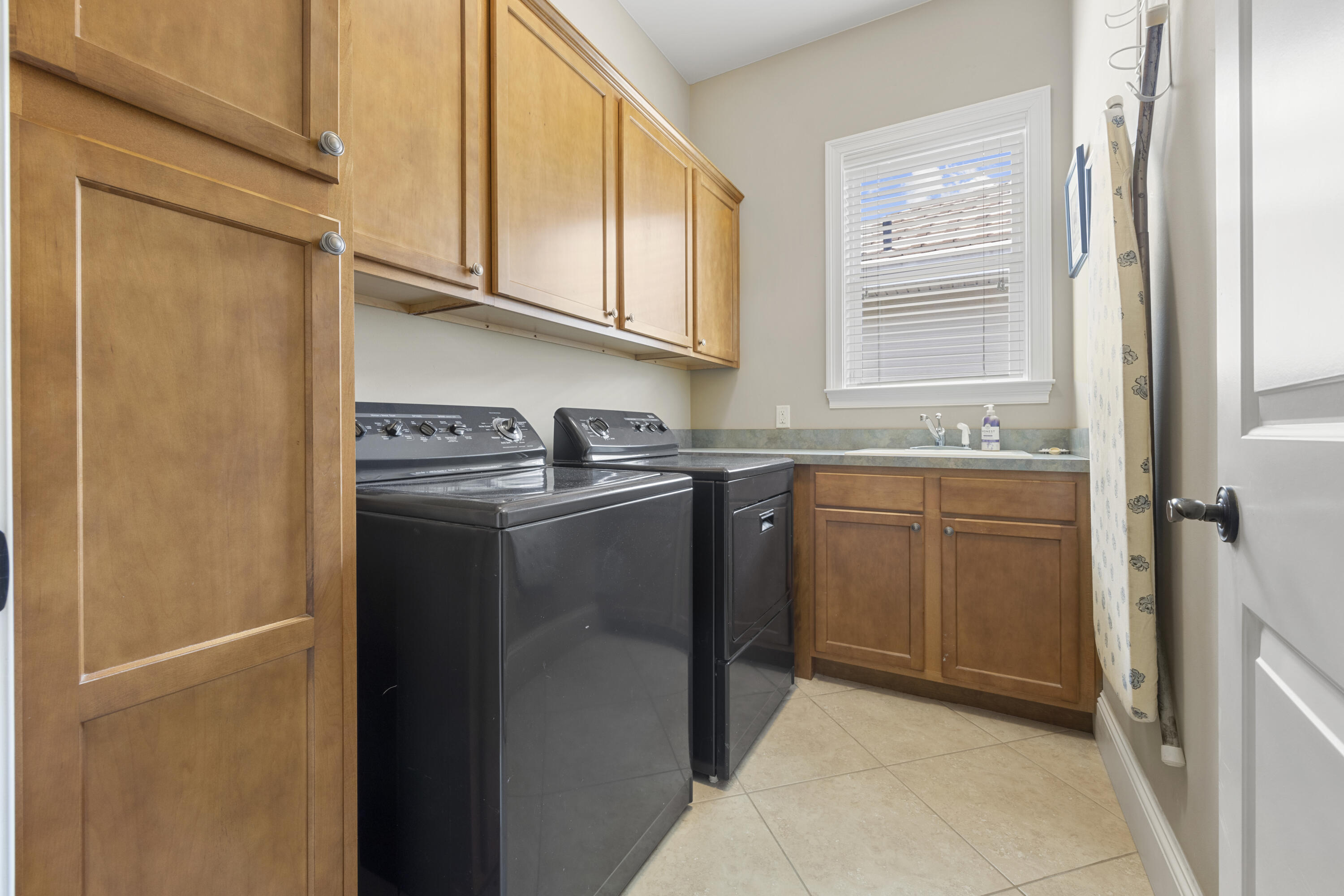 Kelly Plantation - Residential