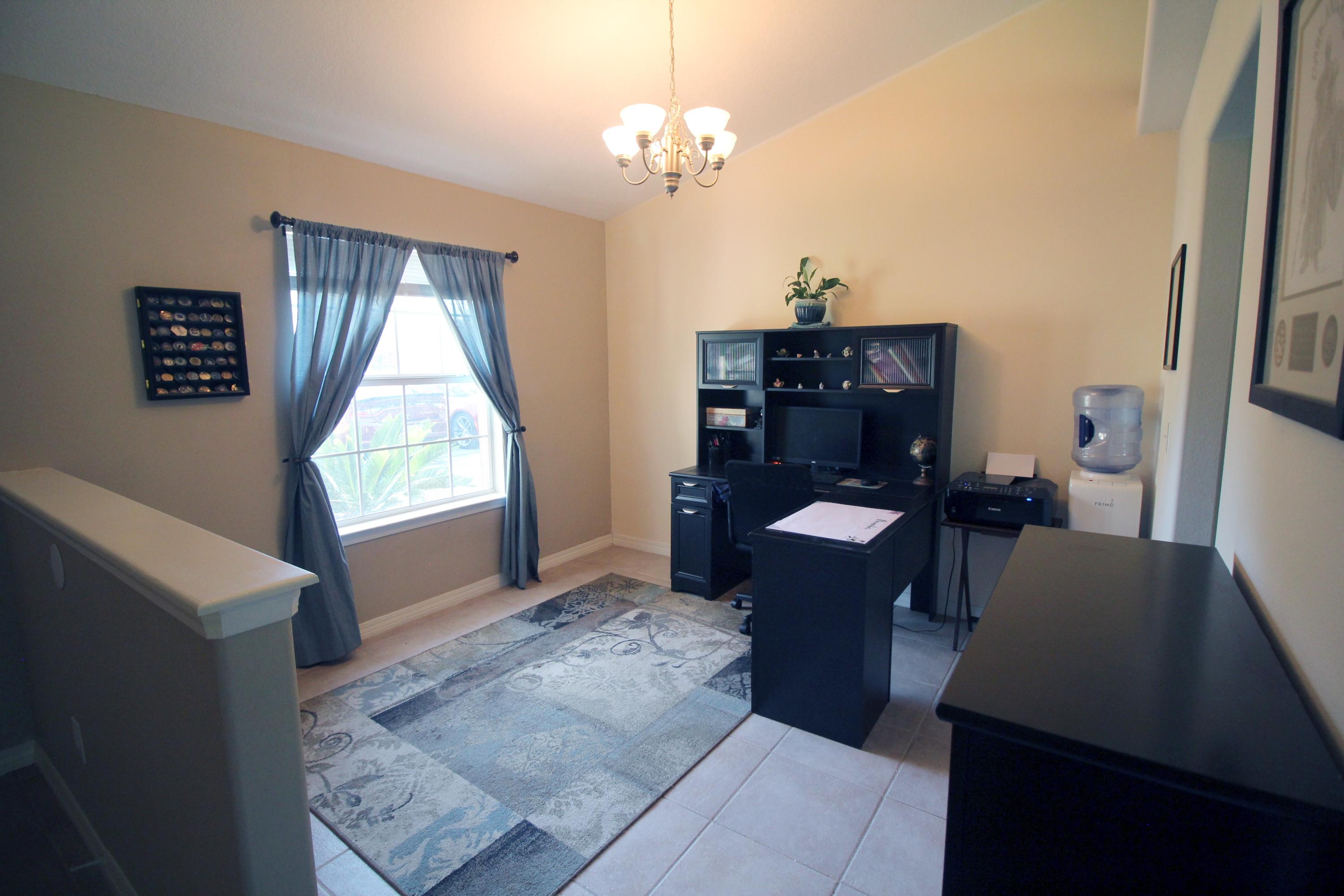 HOLLEY BY THE SEA - Residential