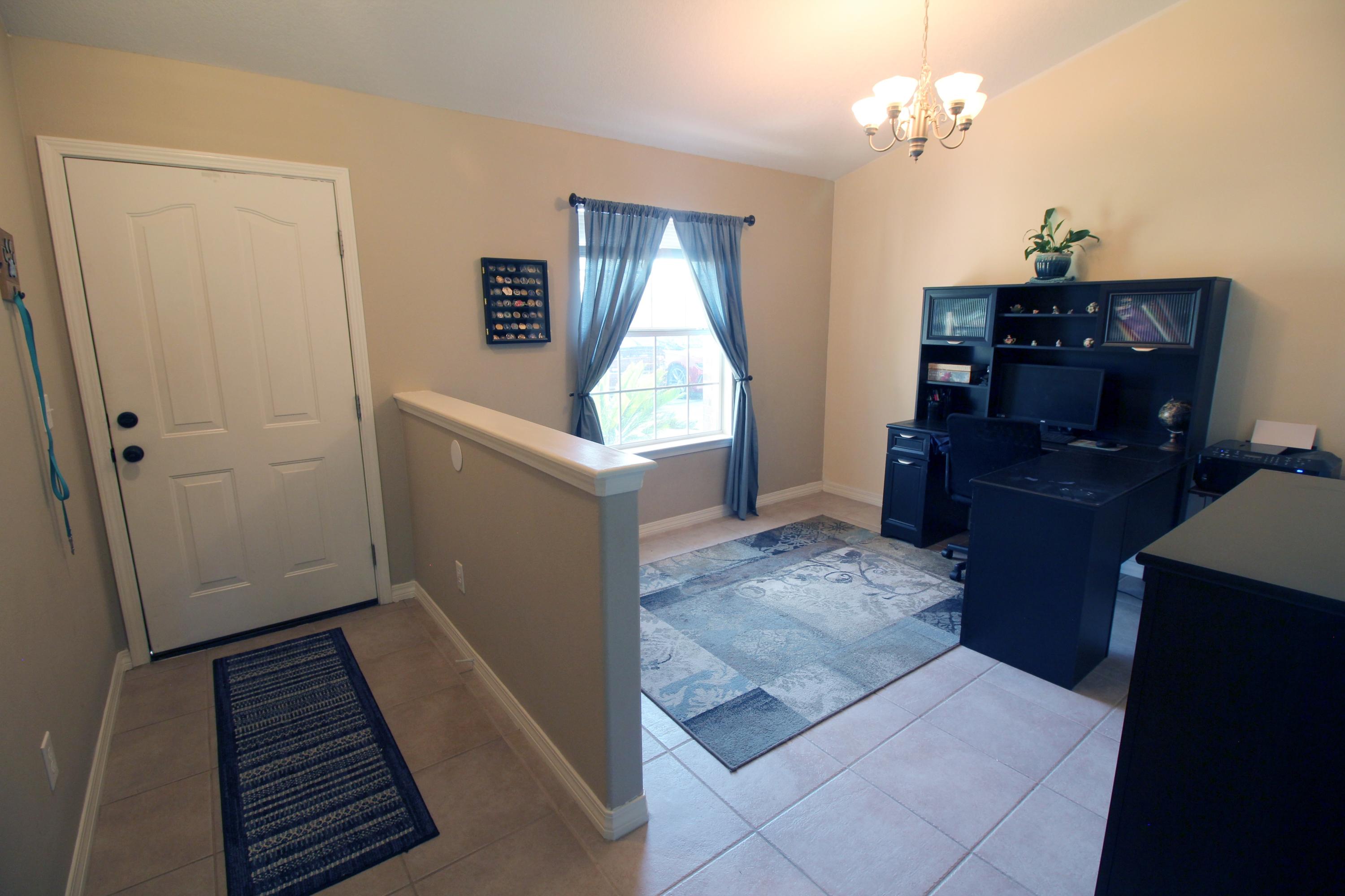 HOLLEY BY THE SEA - Residential