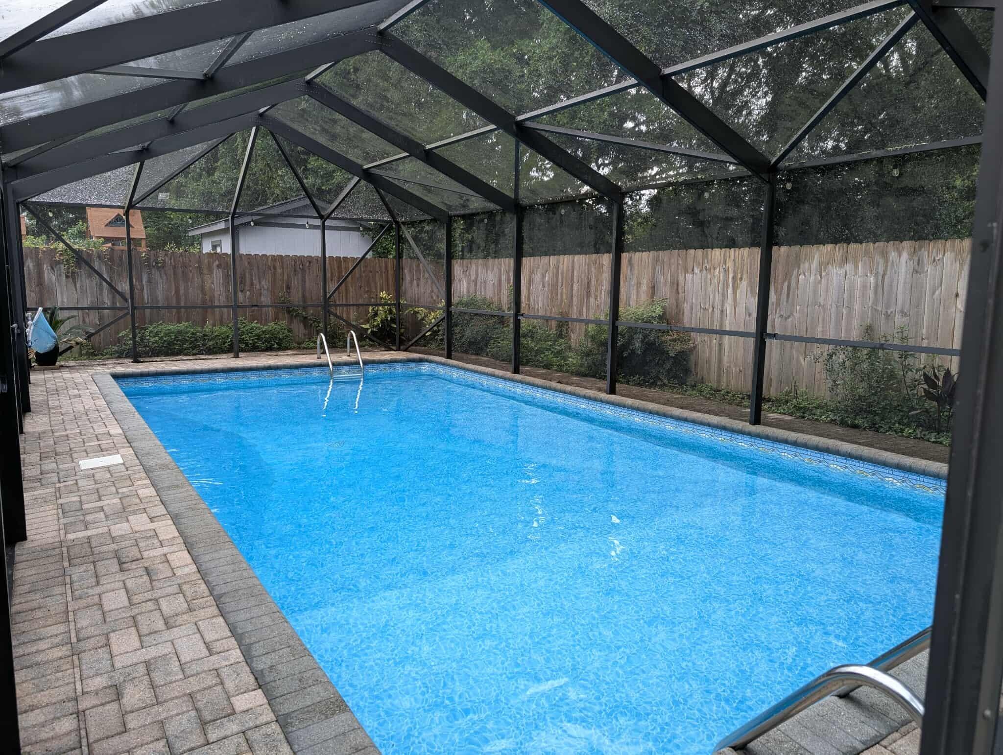 CAROL ANNE MANOR - Residential