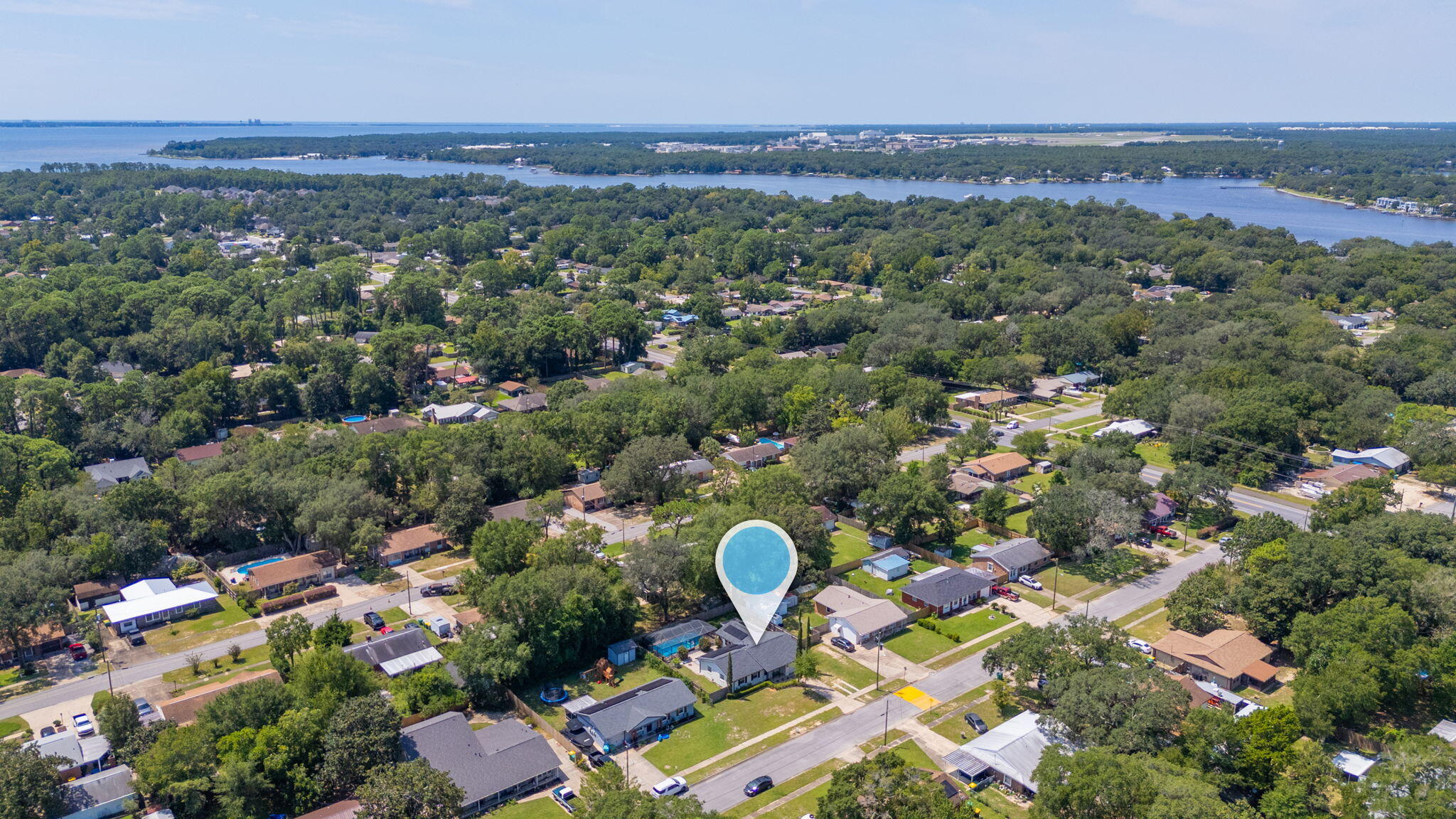 CAROL ANNE MANOR - Residential